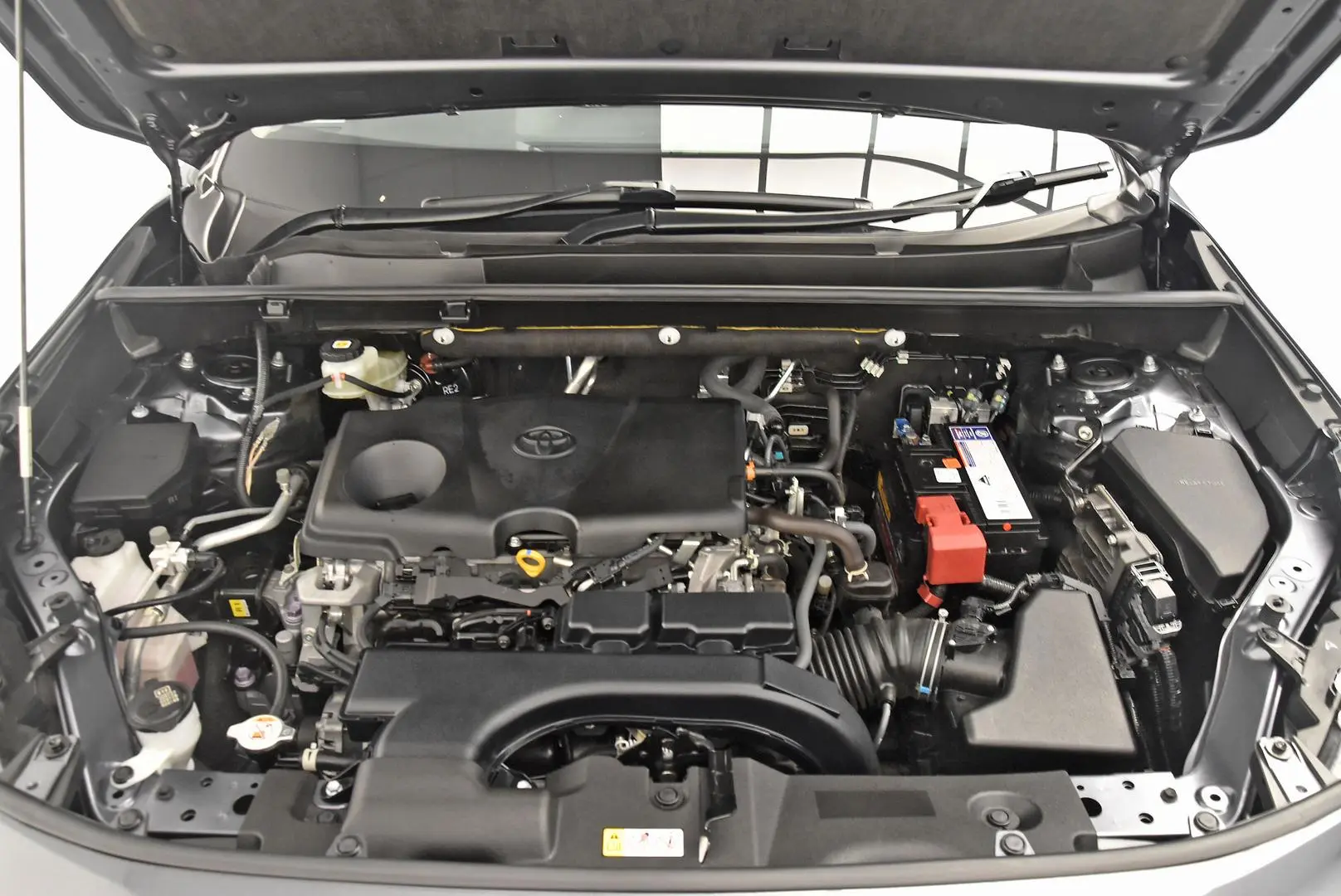 2021 Toyota RAV4 Gallery Image 24