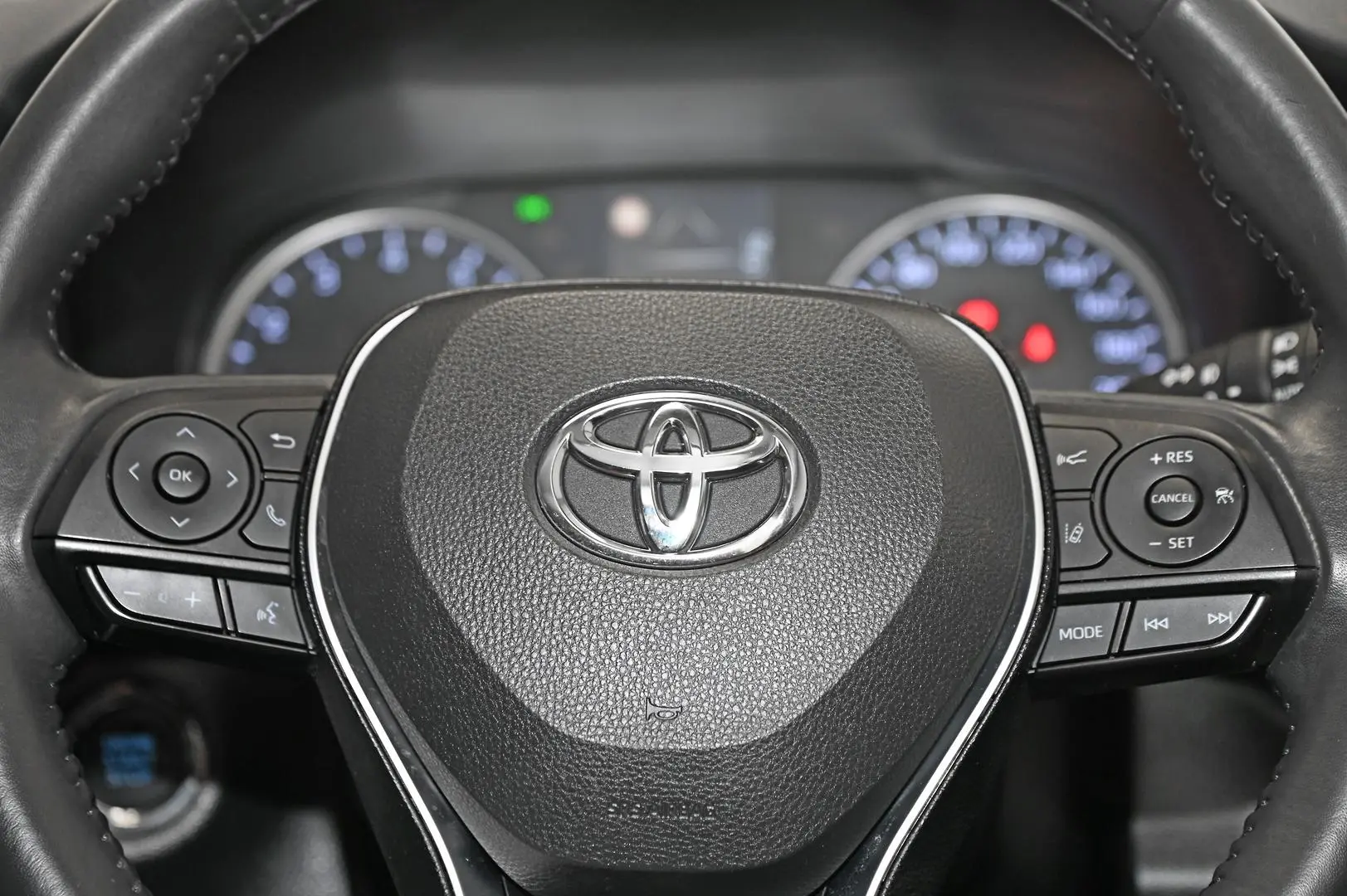 2019 Toyota Rav4 Gallery Image 15