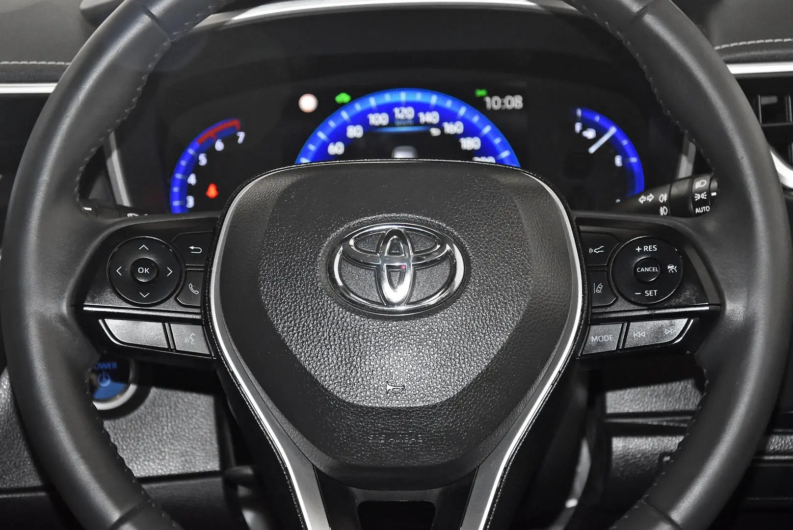 2018 Toyota Corolla Gallery Image 16