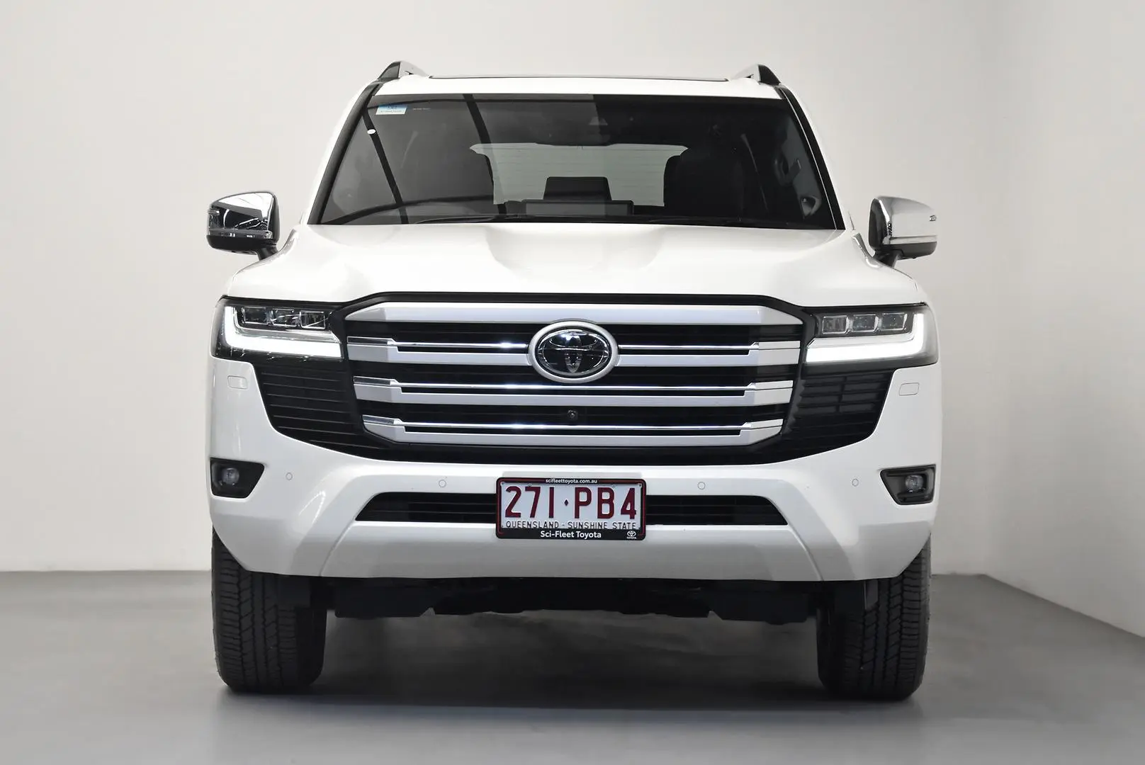 2023 Toyota Landcruiser Gallery Image 2