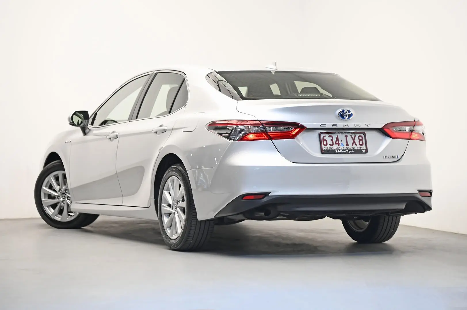 2024 Toyota Camry Gallery Image 5