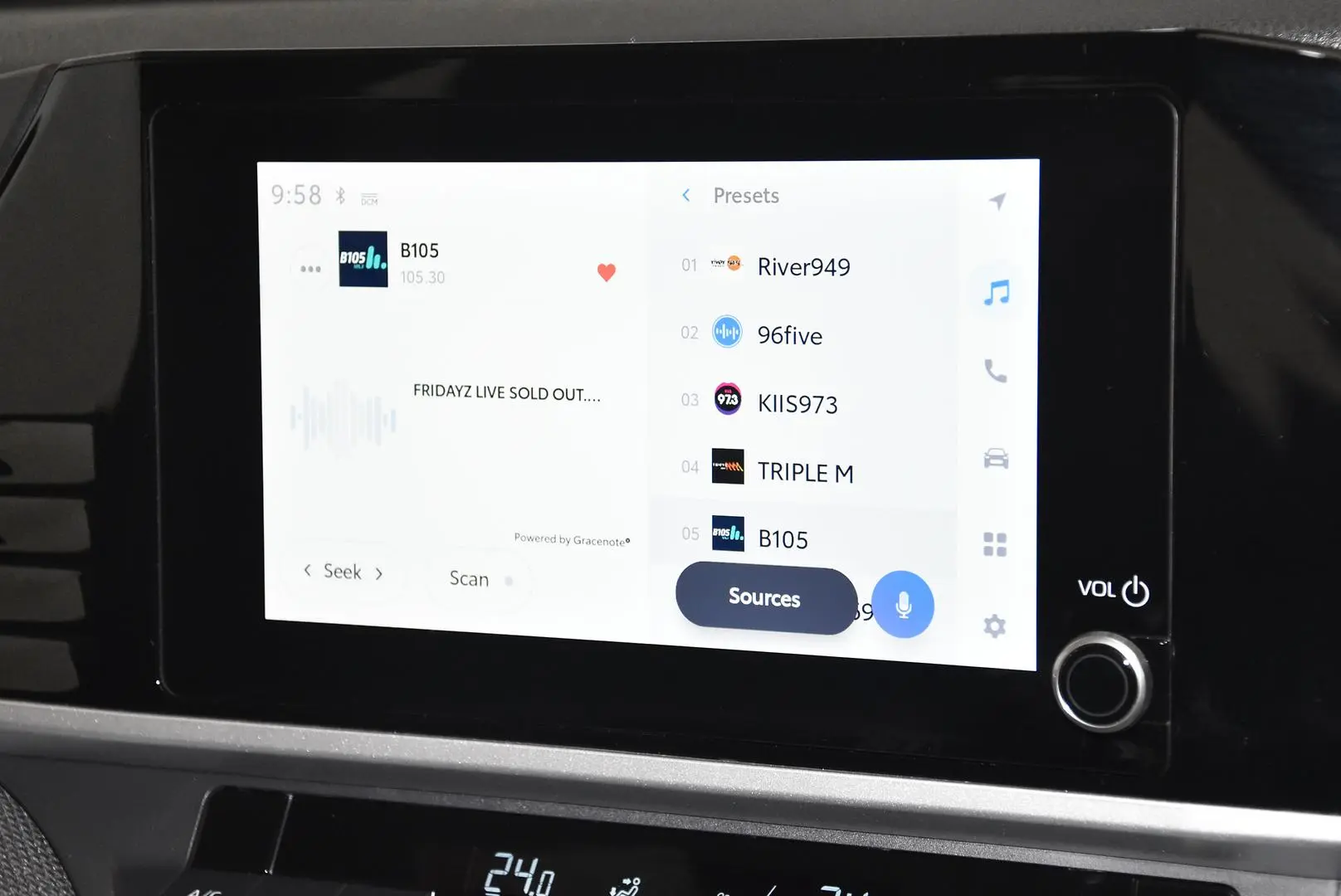 2024 Toyota Camry Gallery Image 11