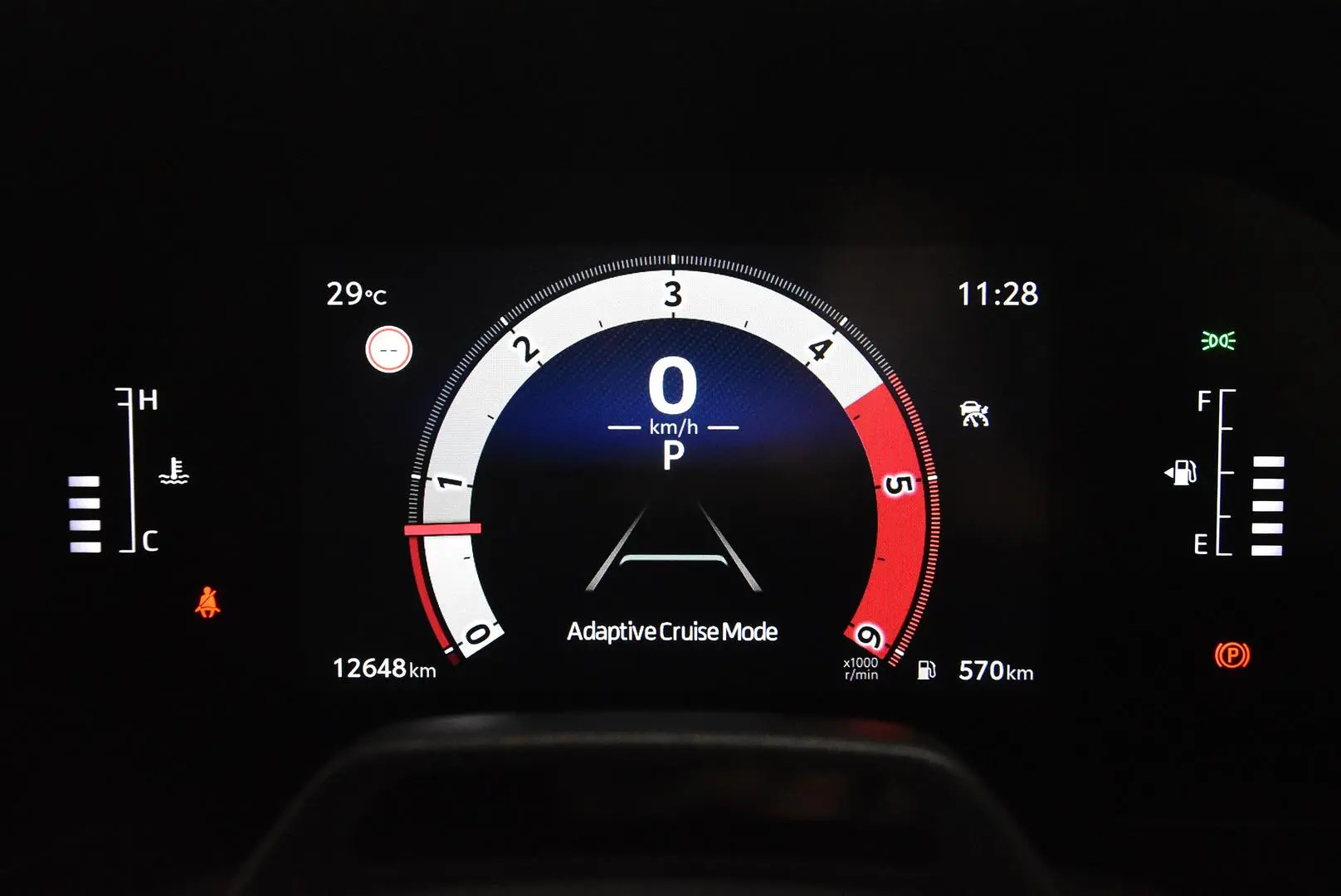 2025 Toyota Landcruiser Prado Gallery Image 10