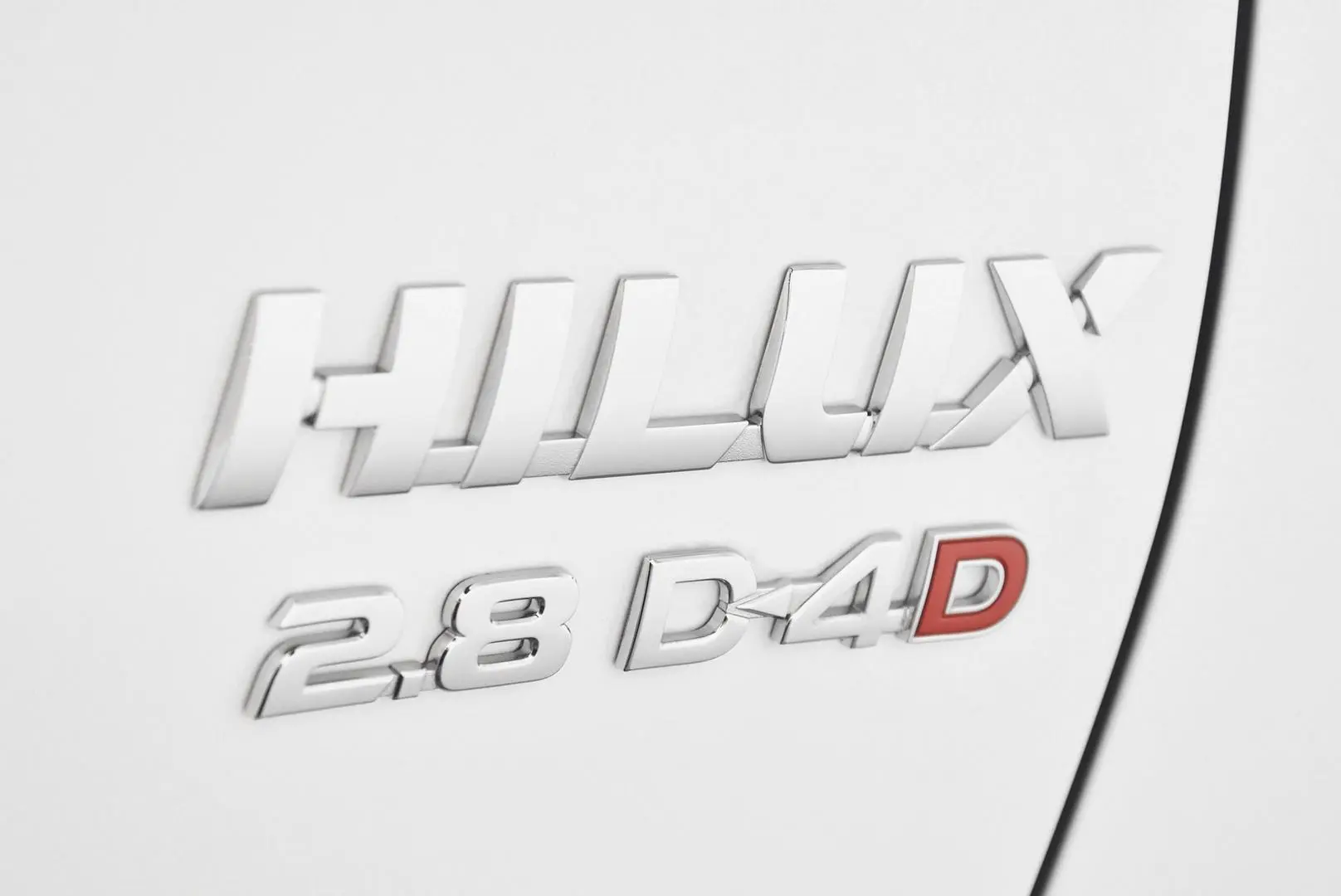 2025 Toyota Hilux Gallery Image 8