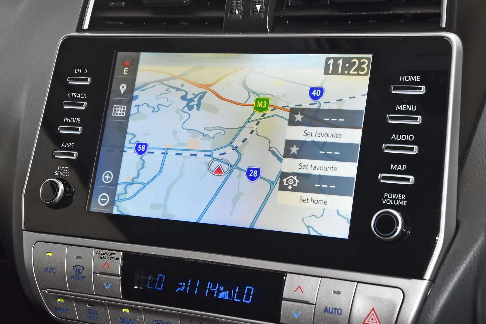 2022 Toyota Landcruiser Prado Gallery Image 10