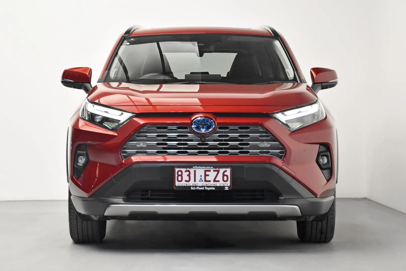 2022 Toyota RAV4 Gallery Image 2