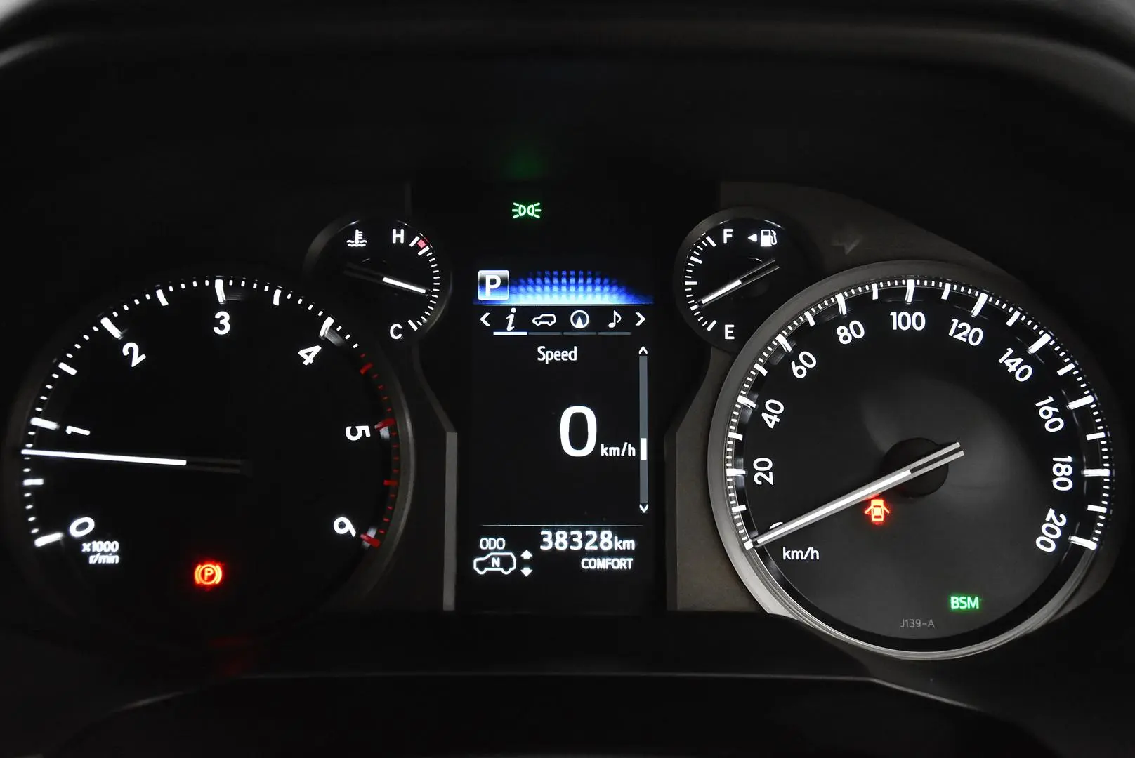 2017 Toyota Landcruiser Prado Gallery Image 10