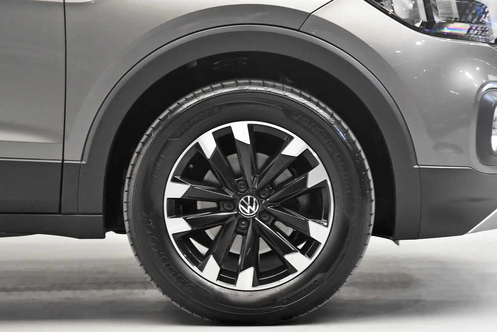 2021 Volkswagen T-Cross Gallery Image 21