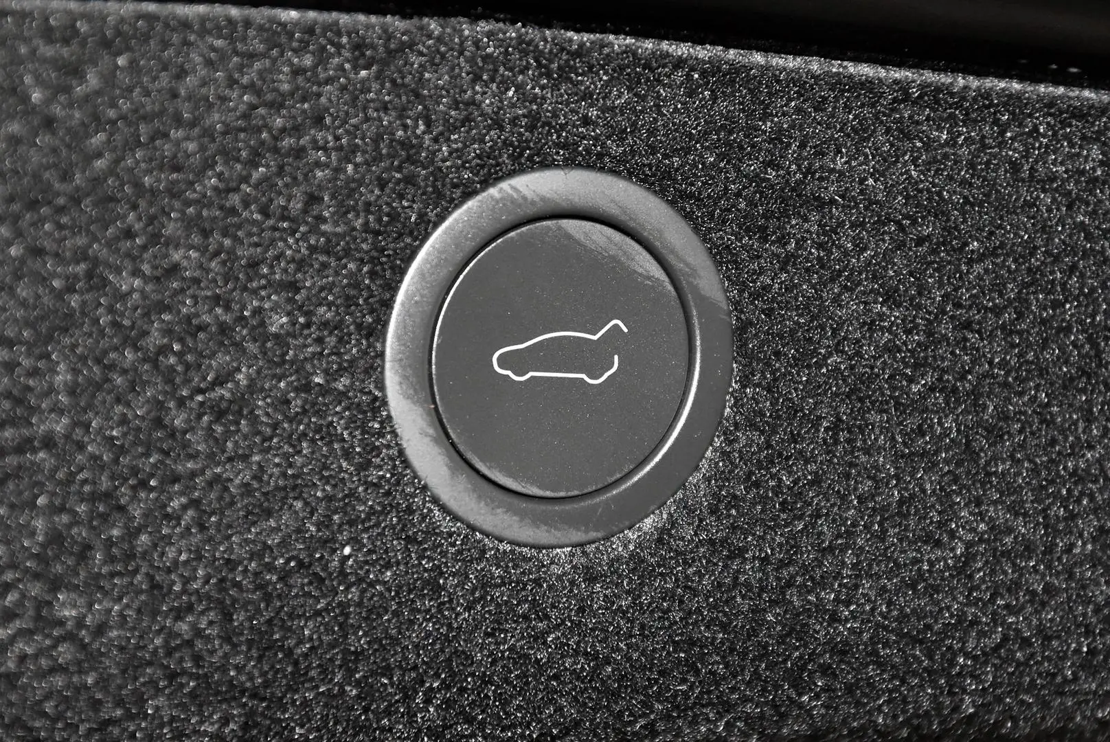 2024 Tesla Model 3 Gallery Image 21
