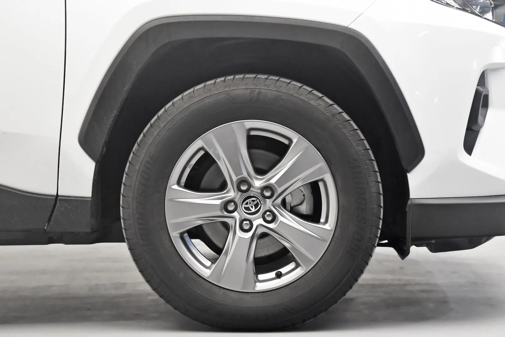 2024 Toyota RAV4 Gallery Image 22