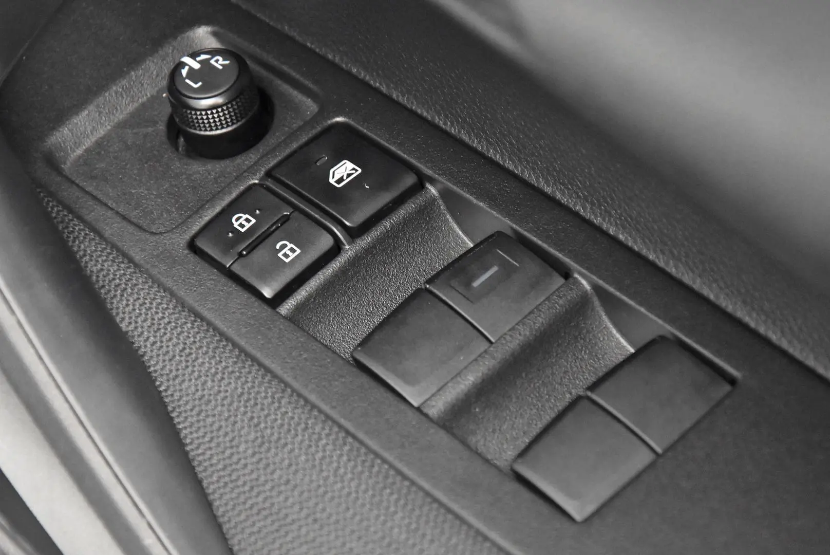 2024 Toyota Corolla Gallery Image 10
