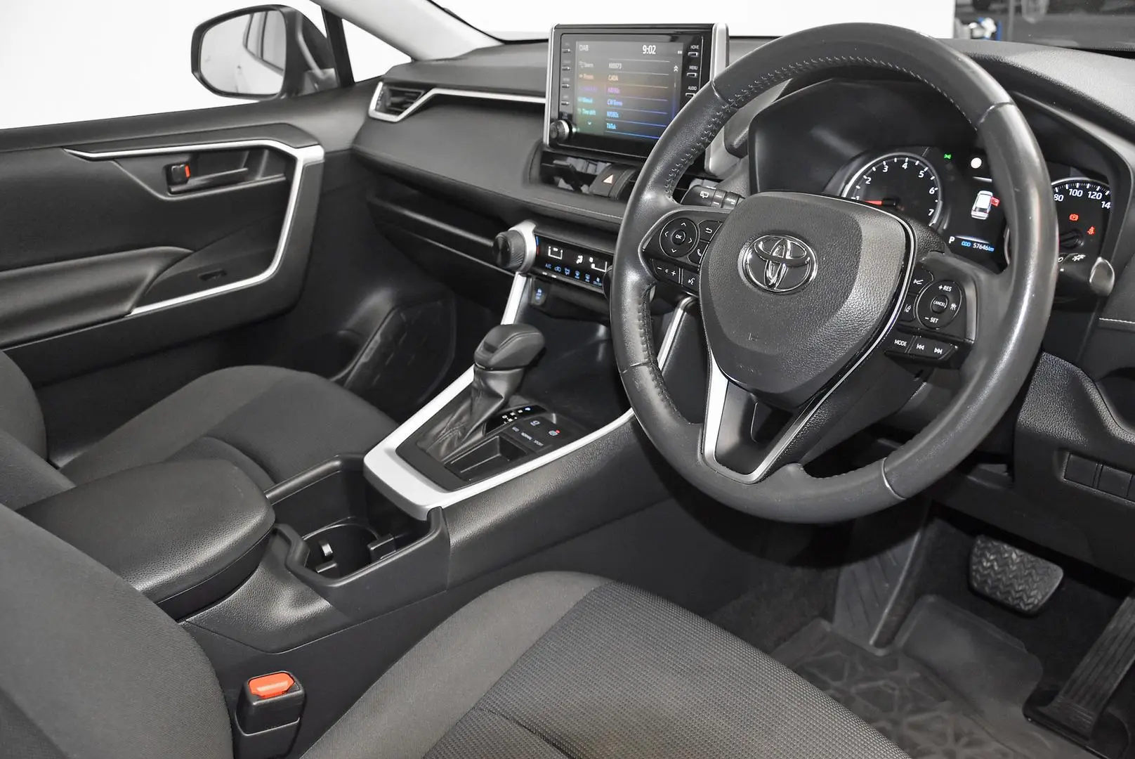 2021 Toyota Rav4 Gallery Image 8