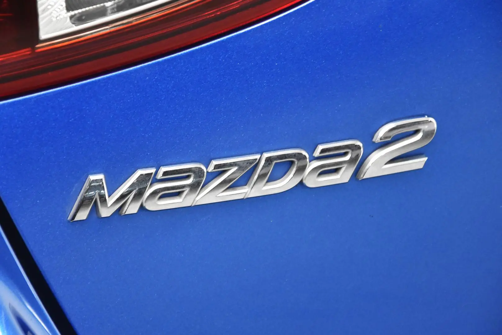 2017 Mazda 2 Gallery Image 7