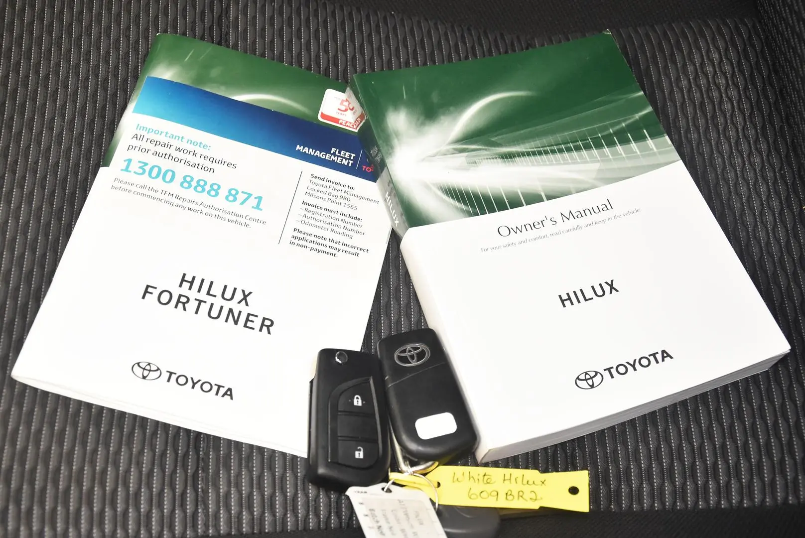 2020 Toyota Hilux Gallery Image 19