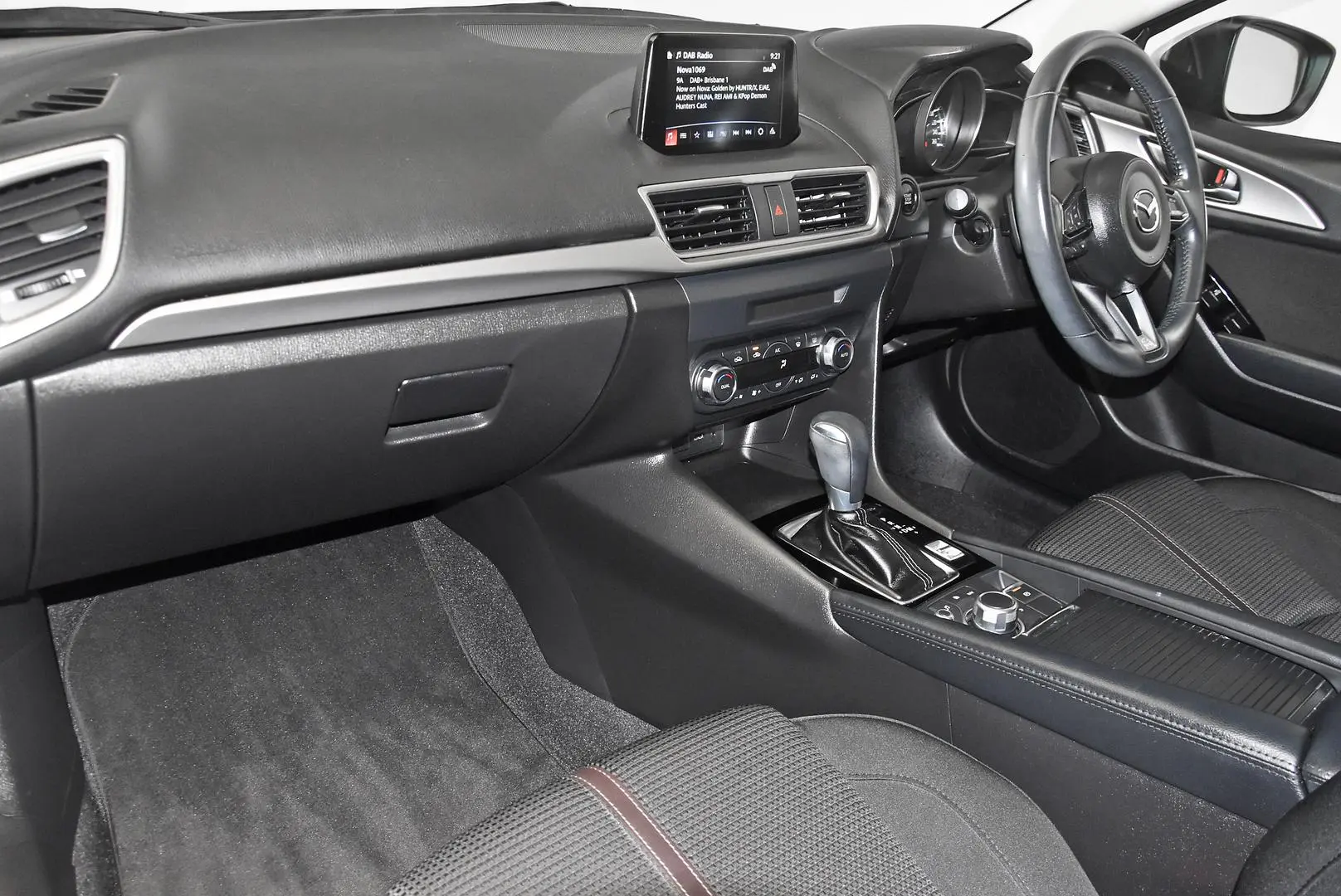 2018 Mazda 3 Gallery Image 16