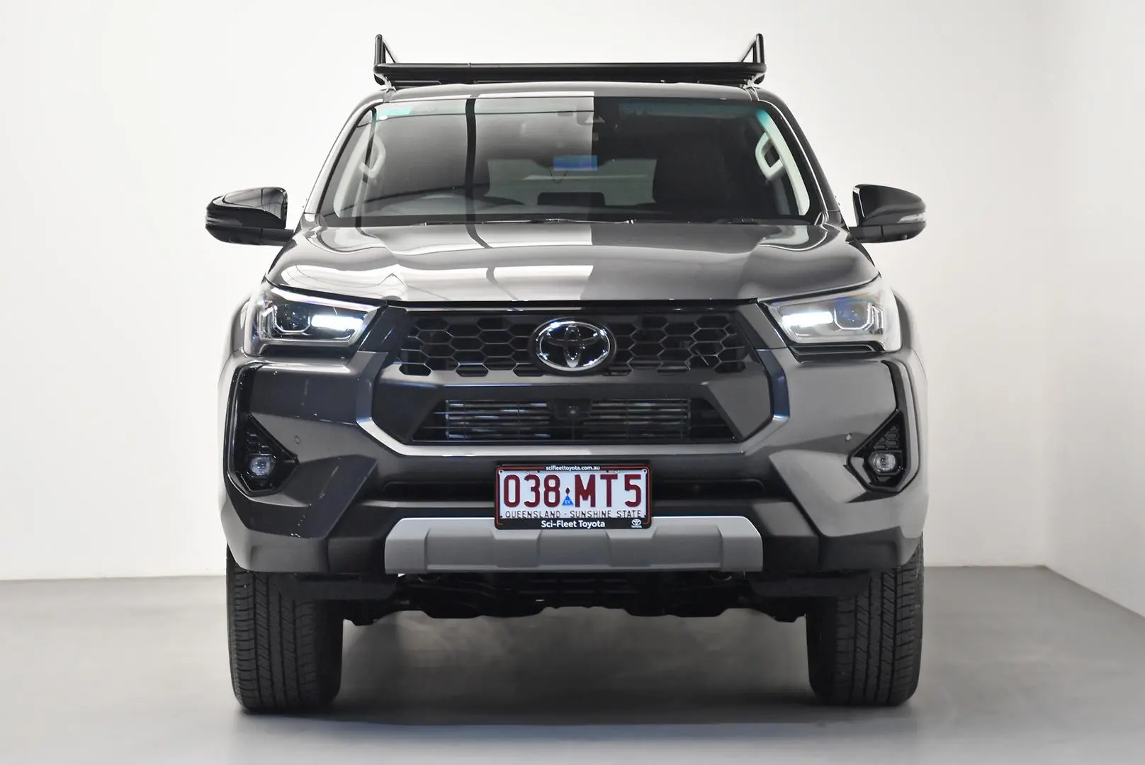 2024 Toyota Hilux Gallery Image 2