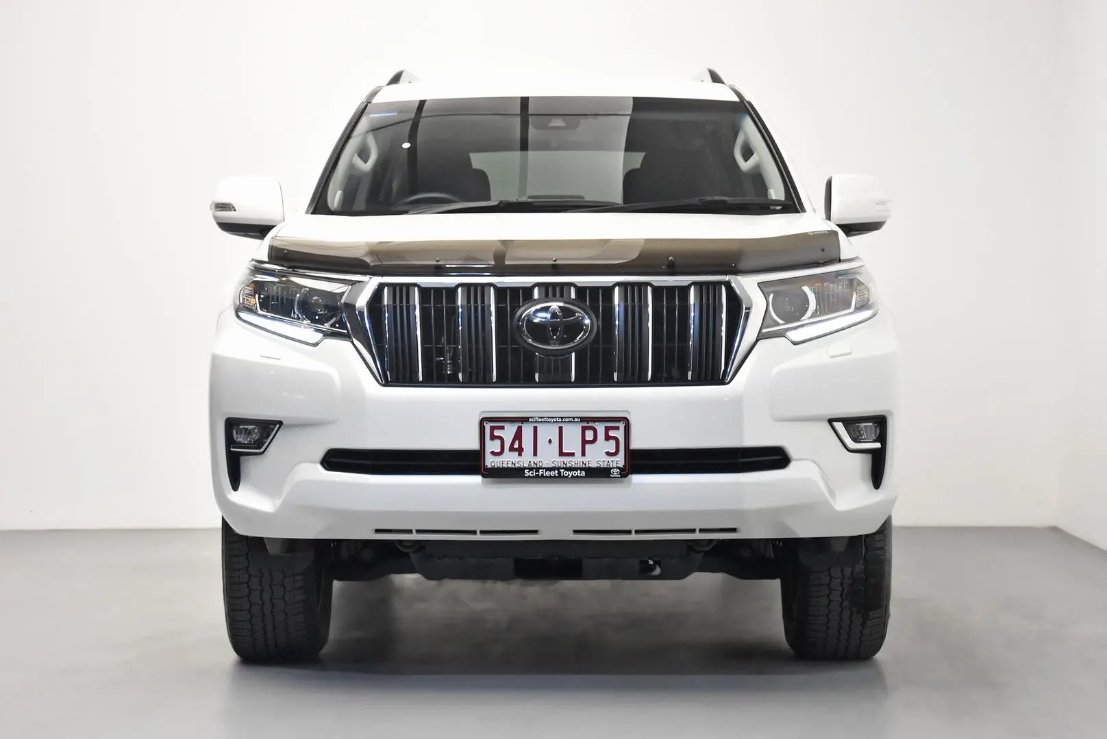 2022 Toyota Landcruiser Prado Gallery Image 2