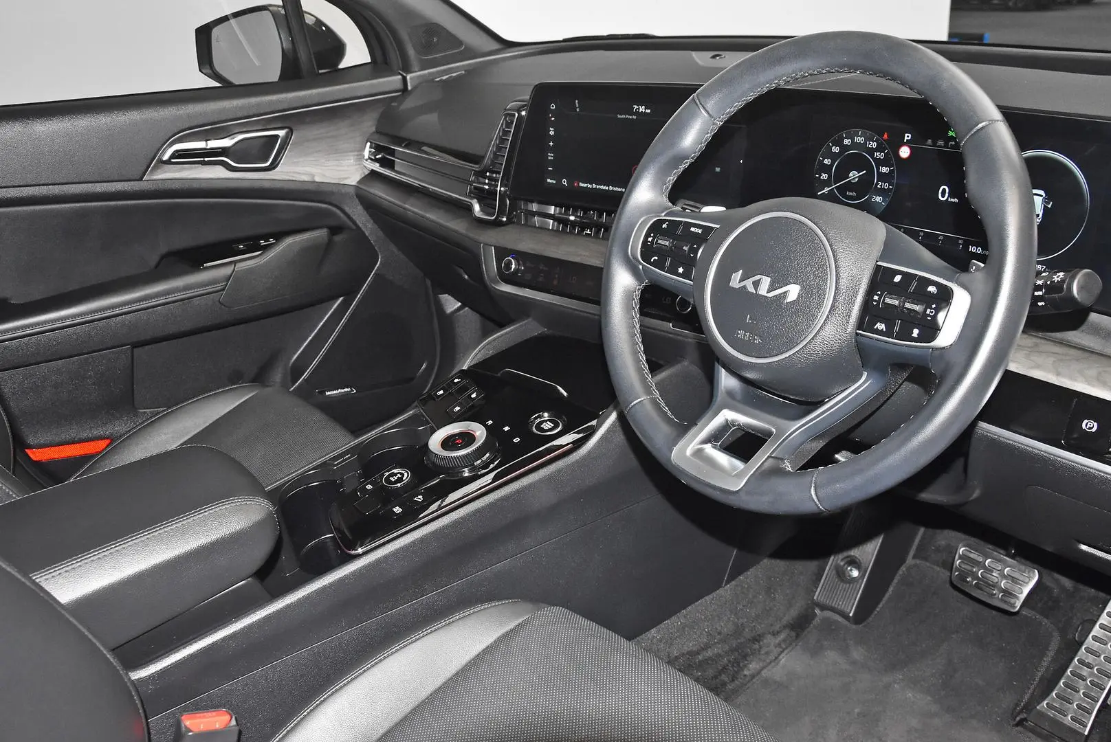 2023 Kia Sportage Gallery Image 8