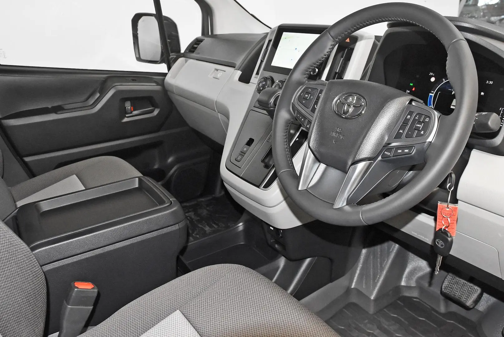 2025 Toyota Hiace Gallery Image 8