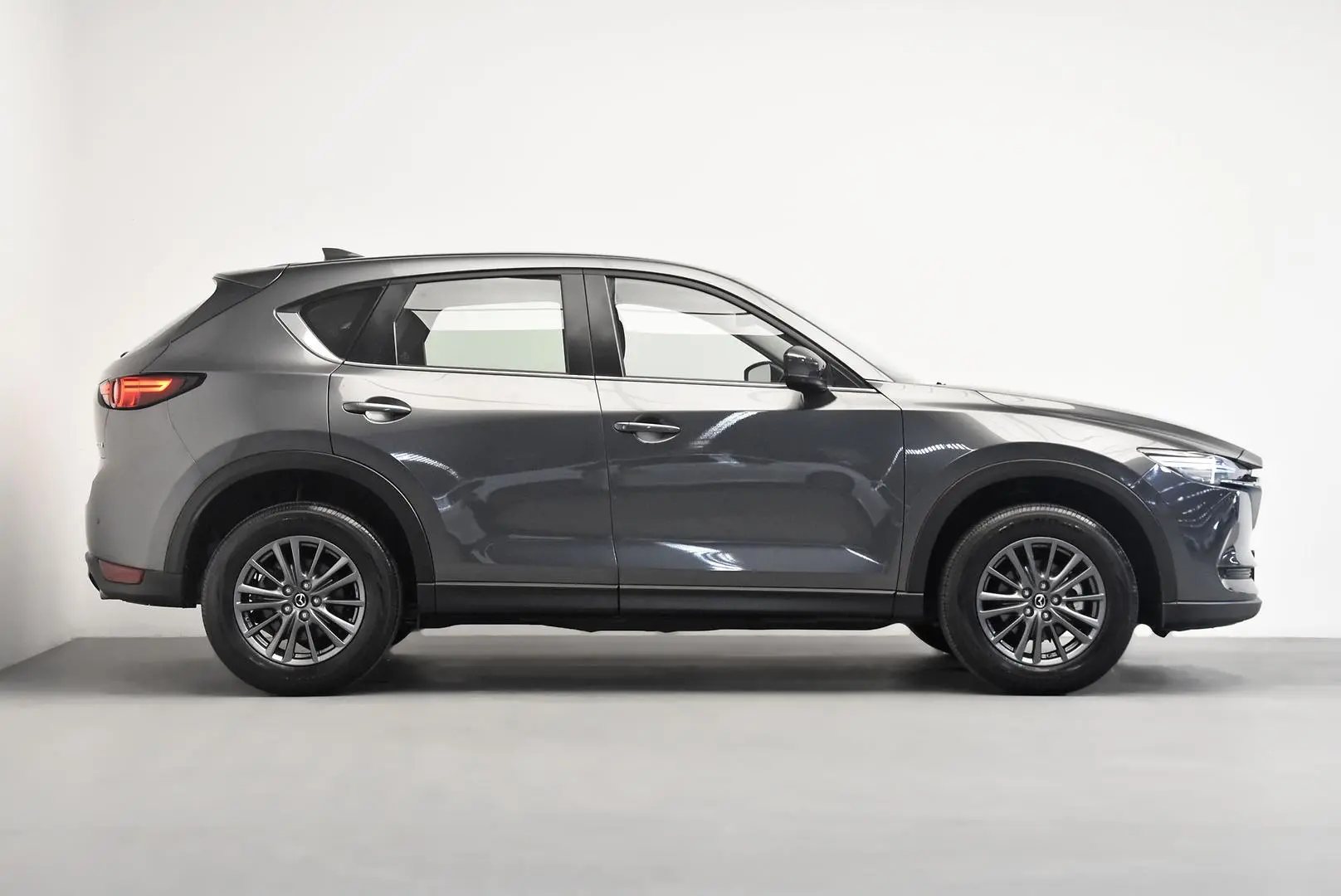 2021 Mazda CX-5 Gallery Image 3