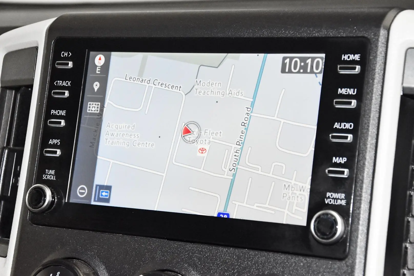 2021 Toyota Hiace Gallery Image 10