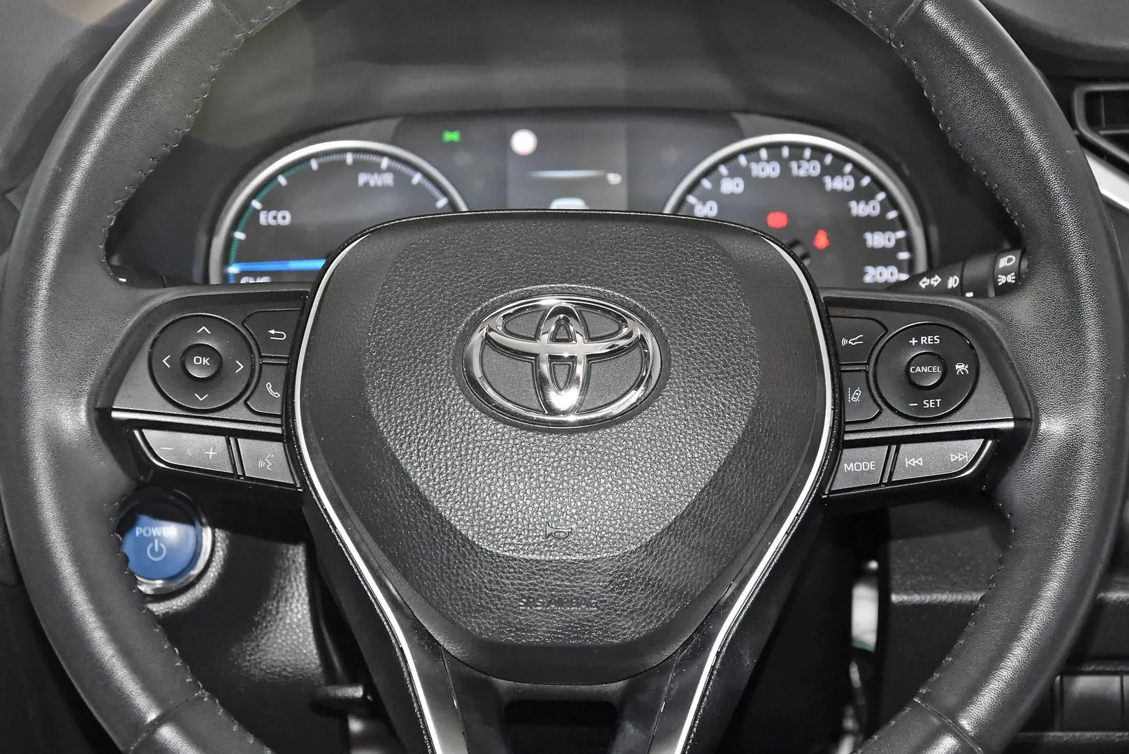 2022 Toyota RAV4 Gallery Image 16