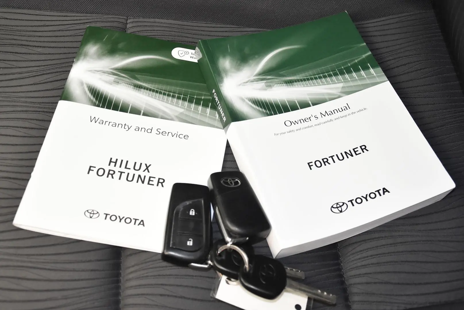 2022 Toyota Fortuner Gallery Image 18