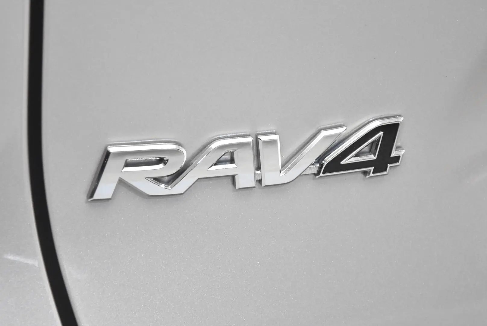 2023 Toyota RAV4 Gallery Image 7