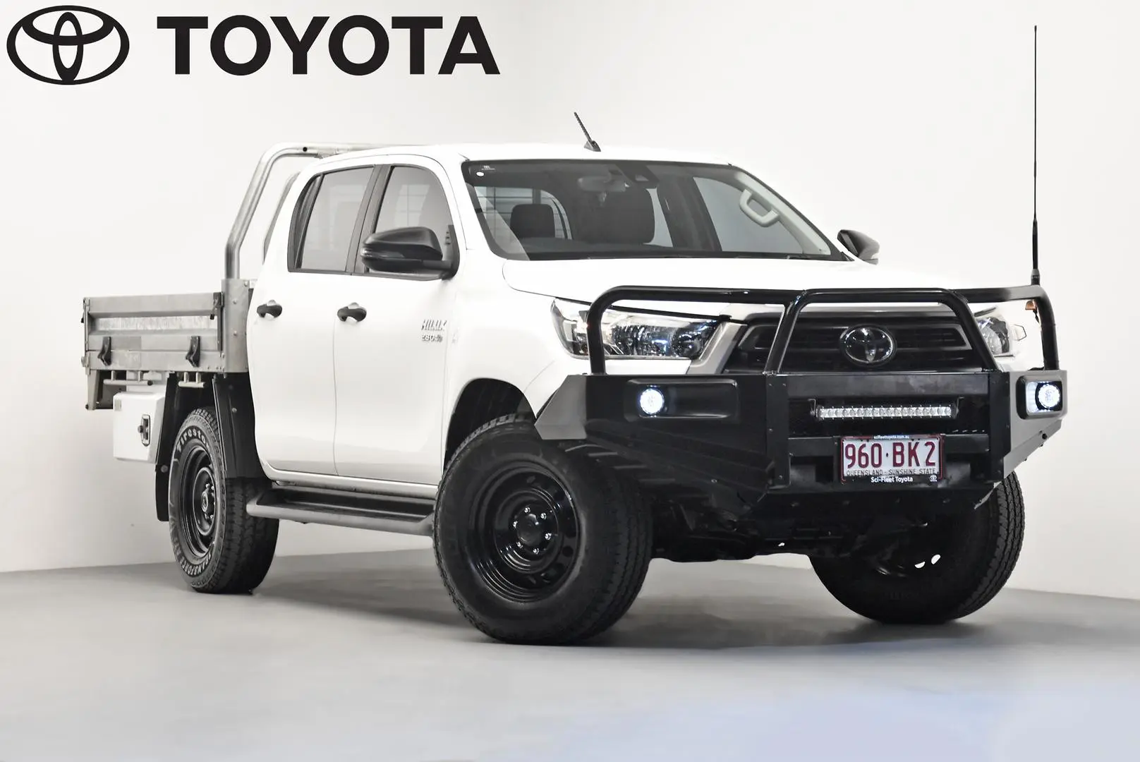 2020 Toyota Hilux Gallery Image 1