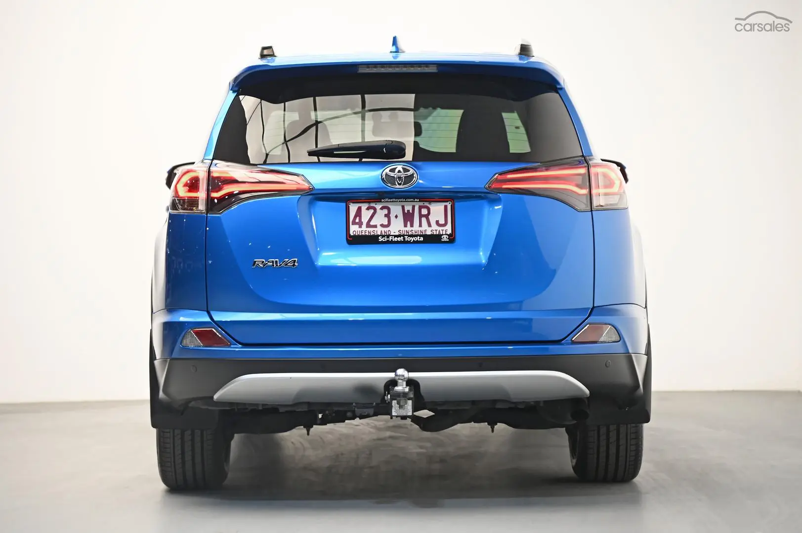 2015 Toyota RAV4 Image 6