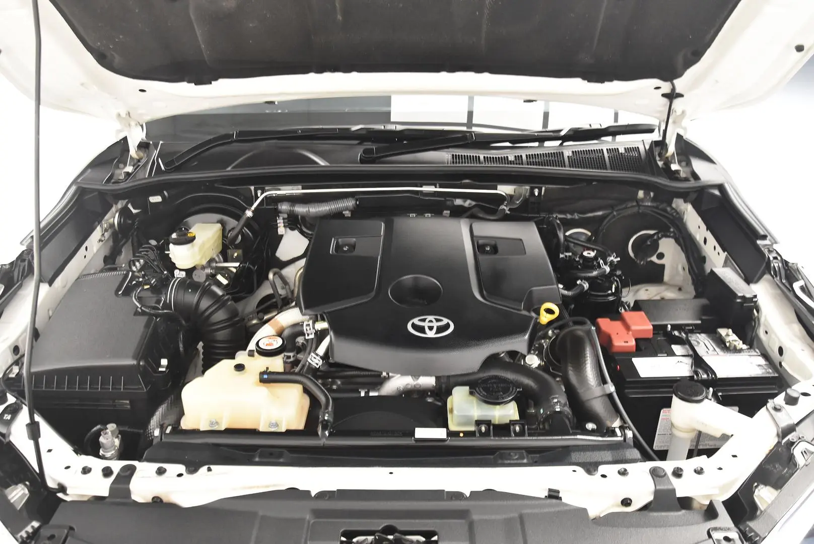 2022 Toyota Fortuner Gallery Image 20