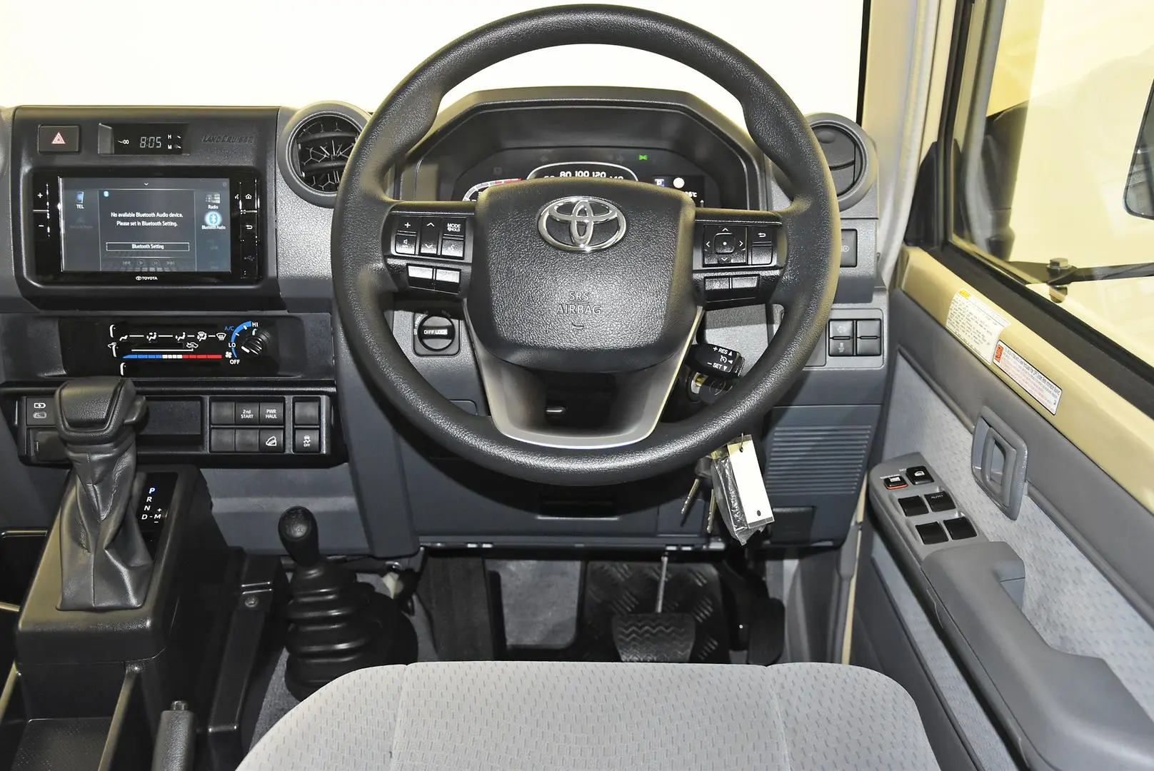 2023 Toyota Landcruiser Gallery Image 13