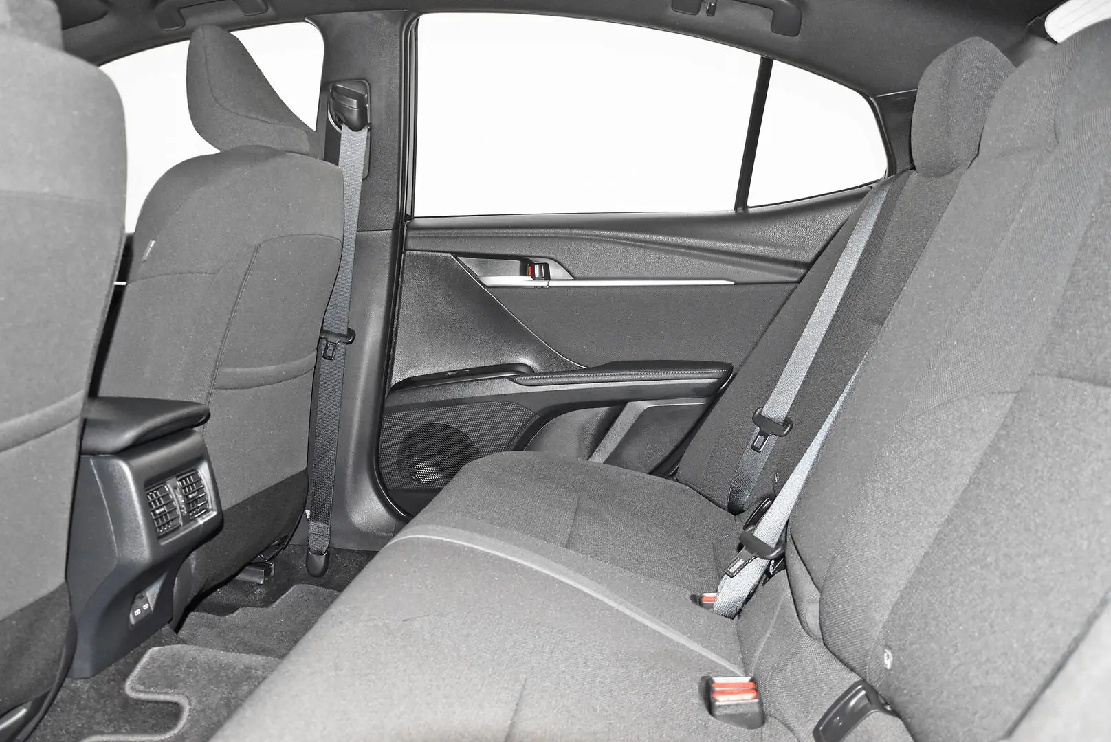 2024 Toyota Camry Gallery Image 18