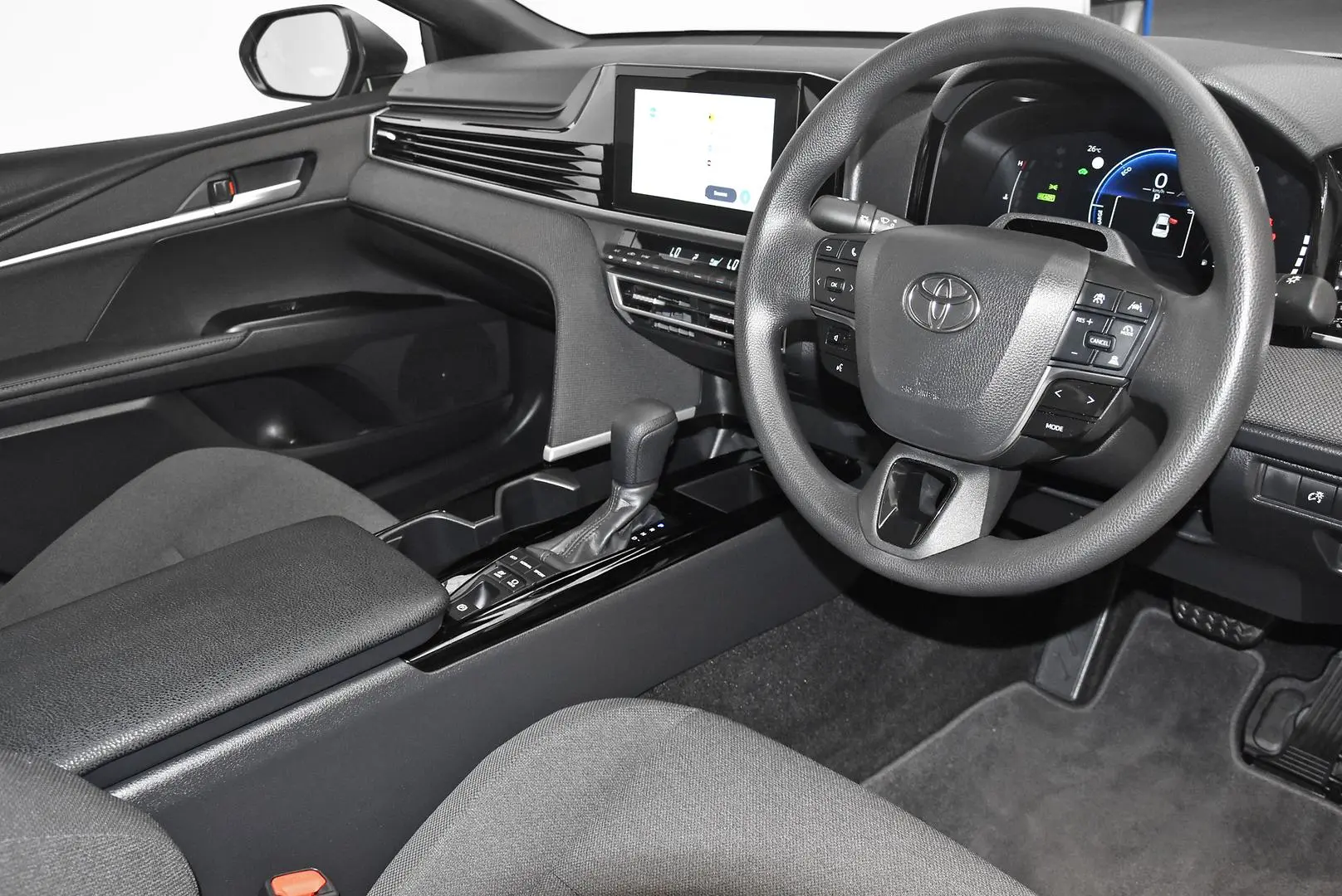 2024 Toyota Camry Gallery Image 8