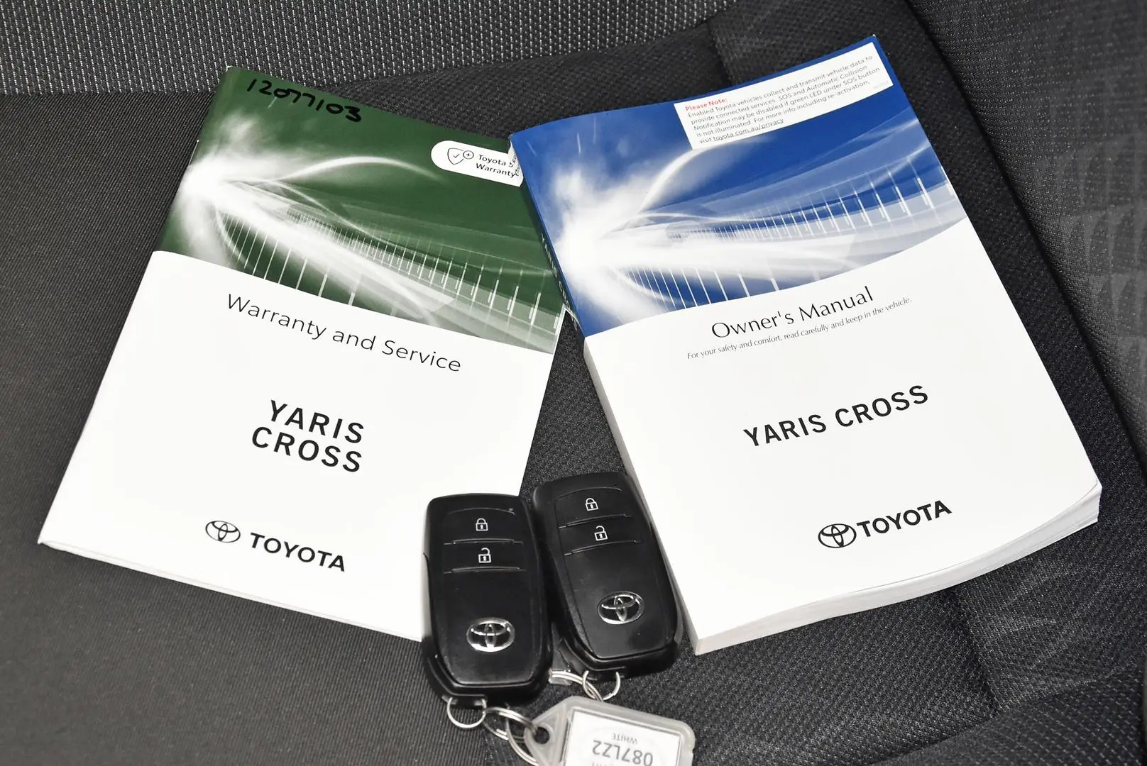 2025 Toyota Yaris Cross Gallery Image 21