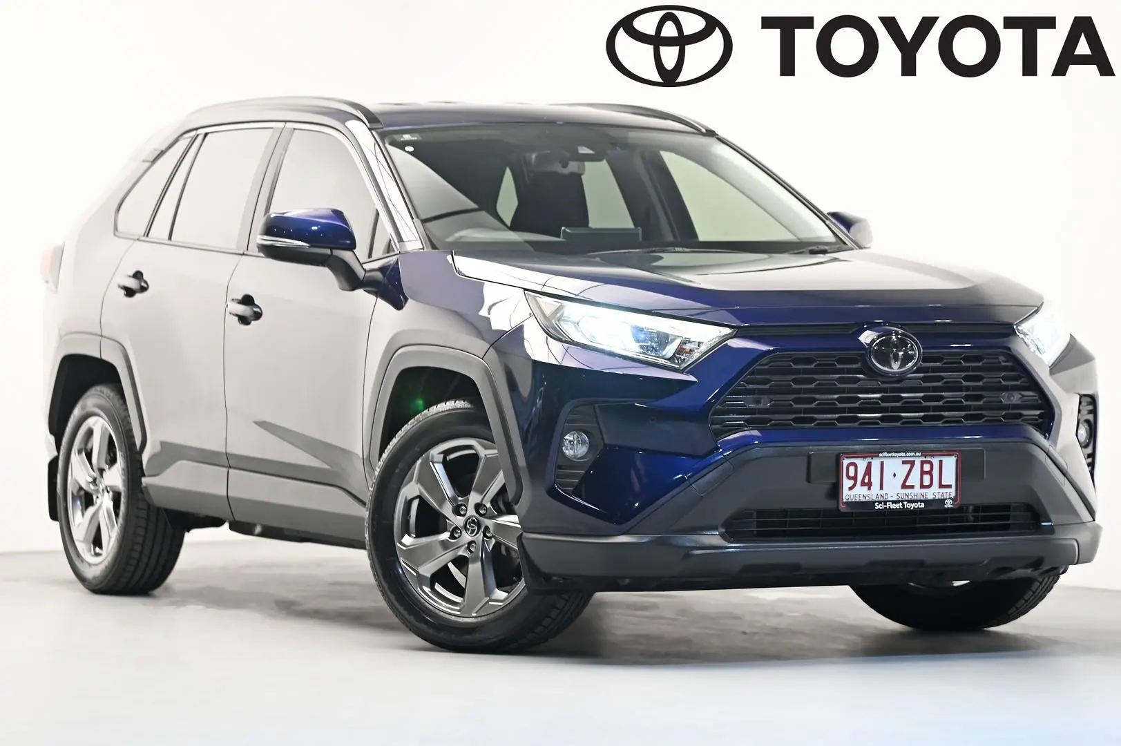 2019 Toyota Rav4 Gallery Image 1