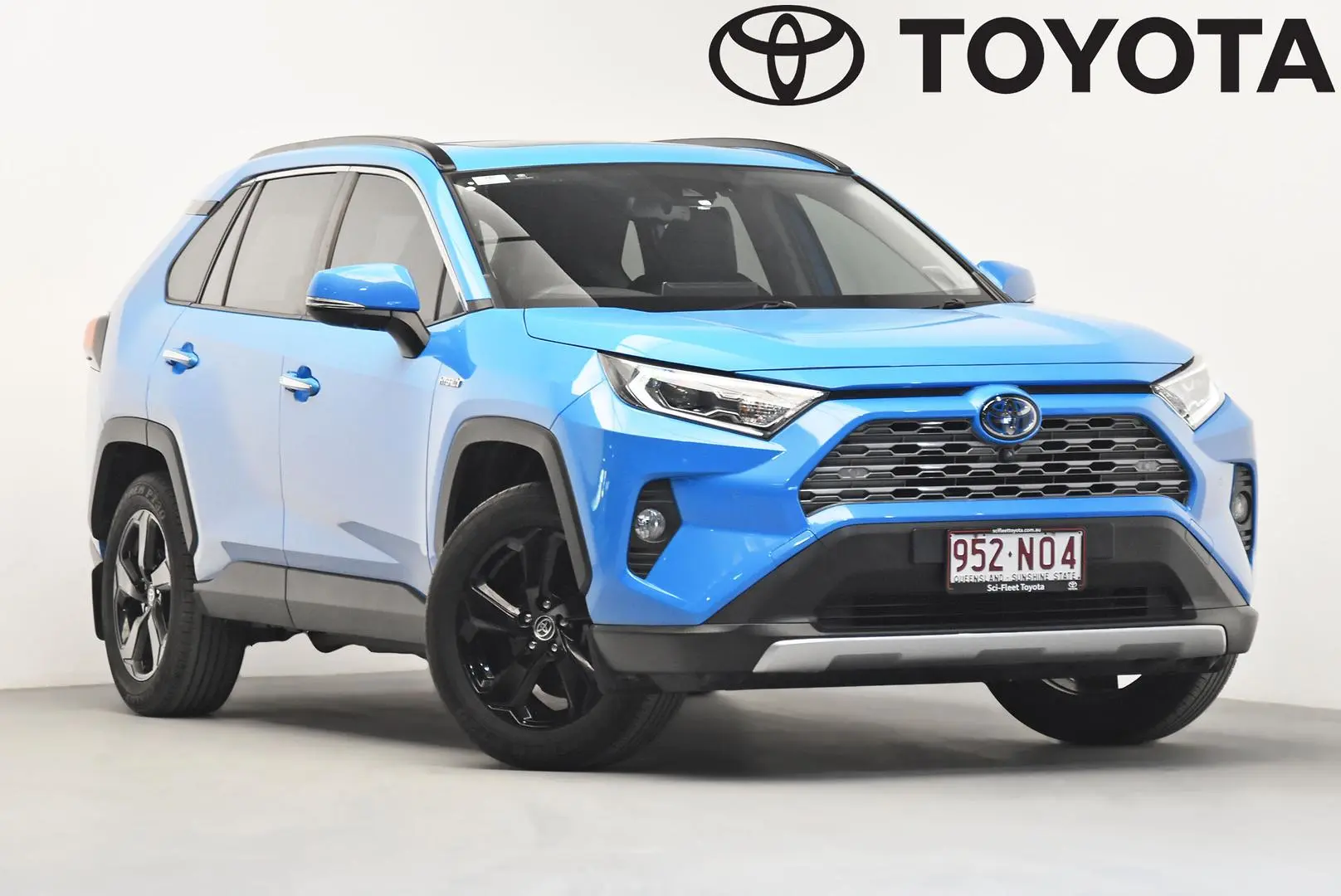 2020 Toyota RAV4 Gallery Image 1