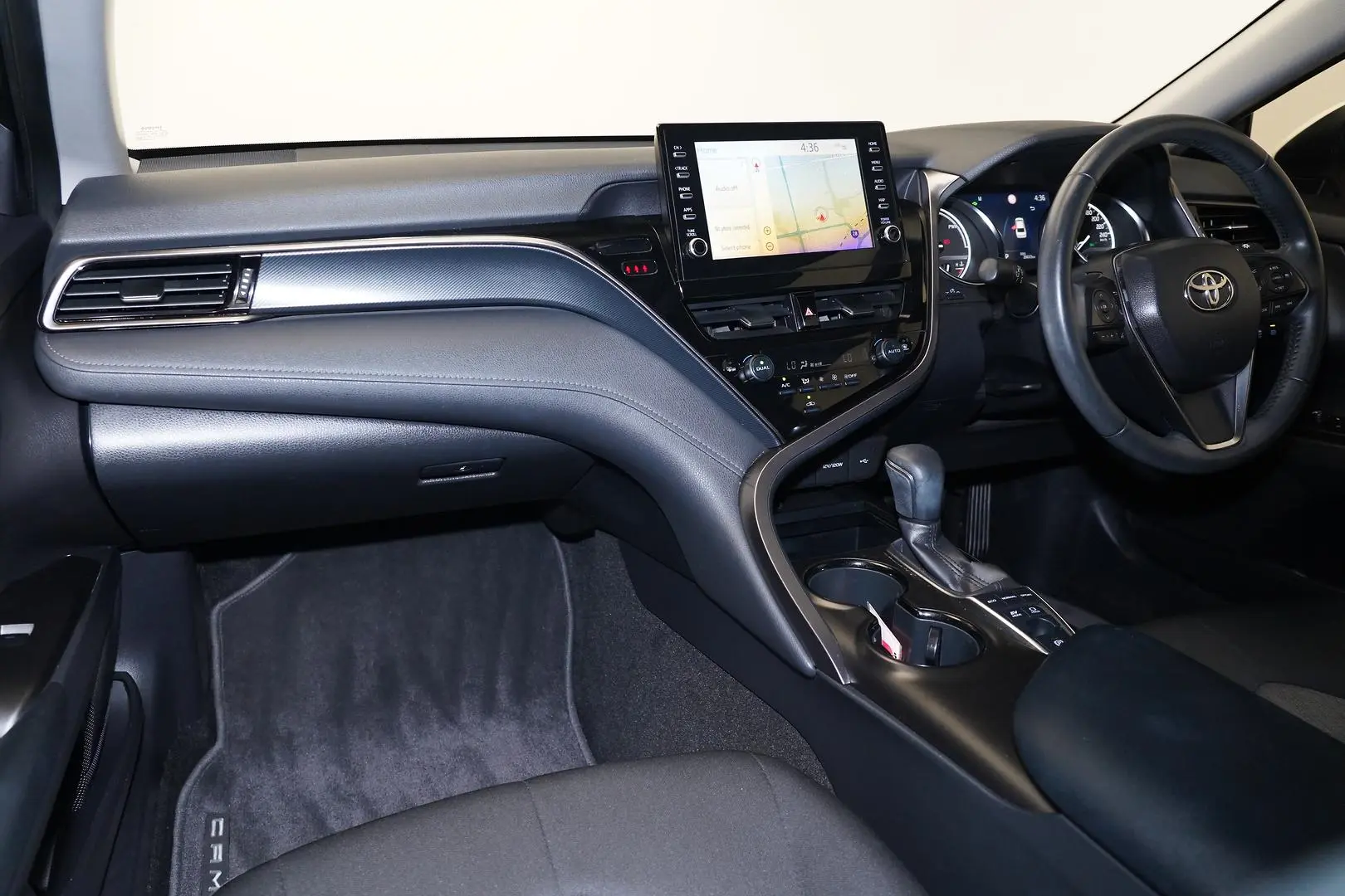 2022 Toyota Camry Gallery Image 9