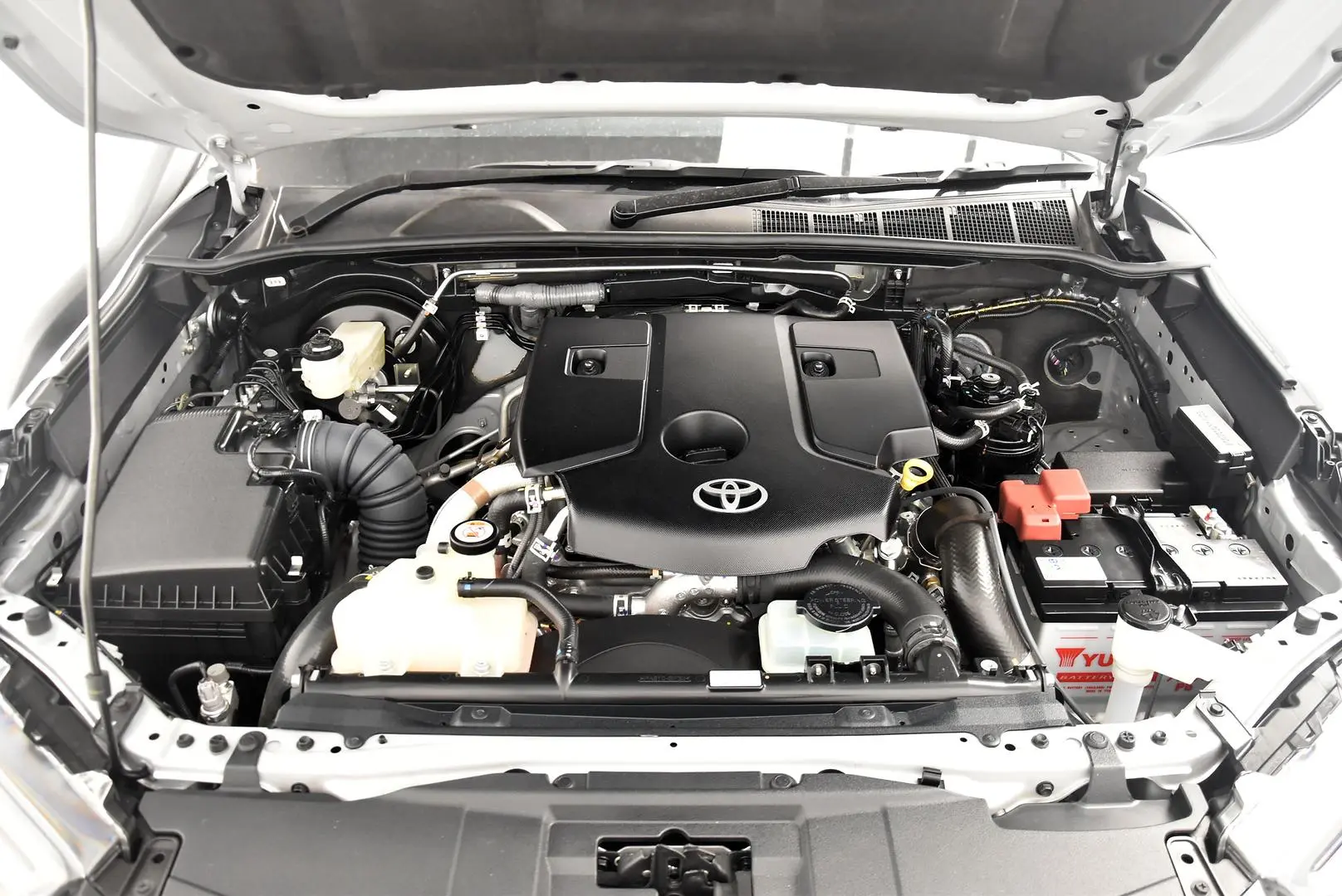 2024 Toyota Hilux Gallery Image 21