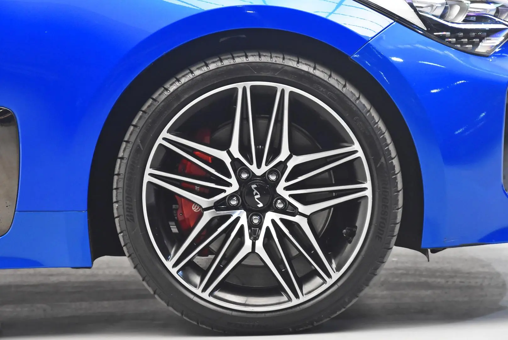 2022 Kia Stinger Gallery Image 24