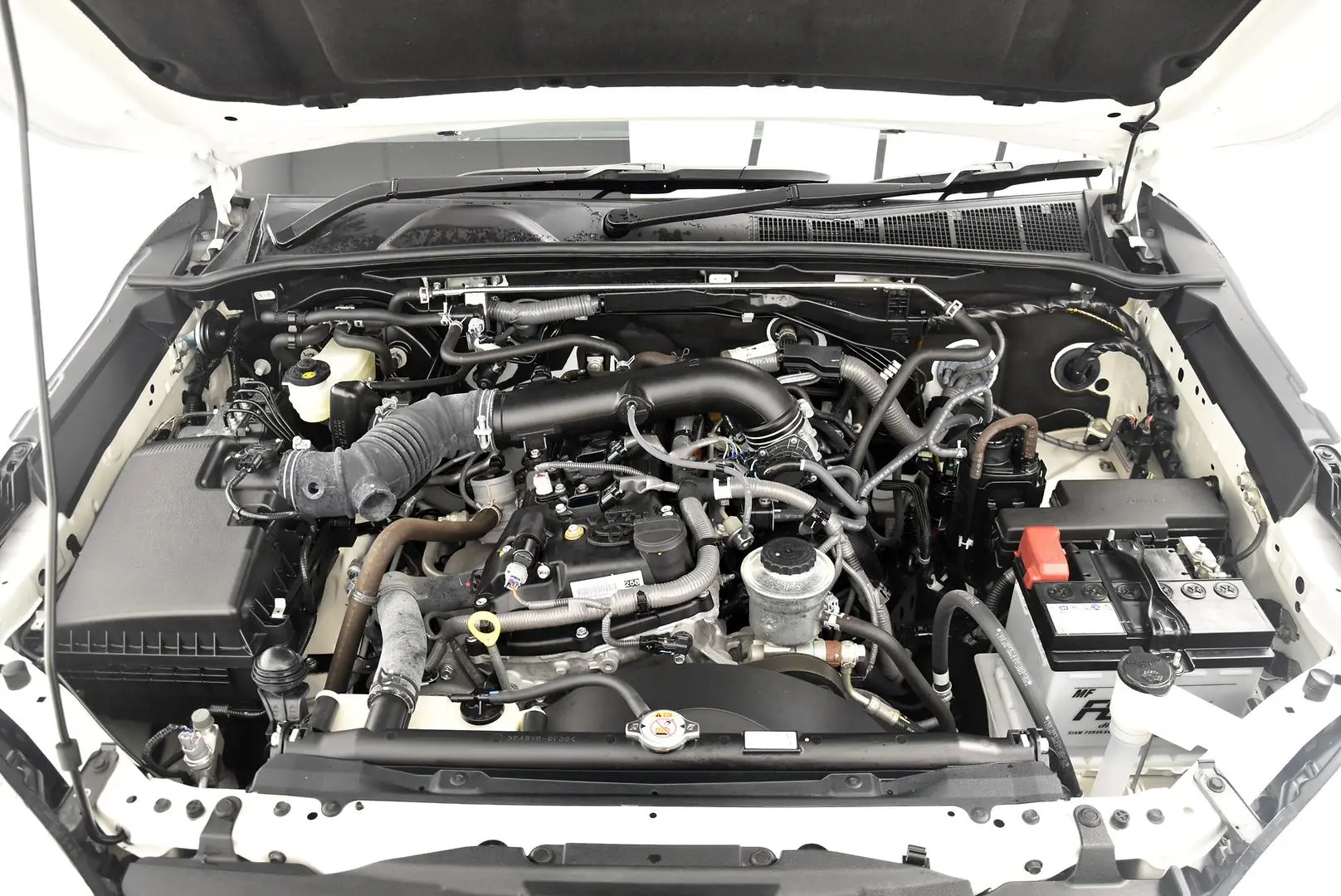 2023 Toyota Hilux Gallery Image 18