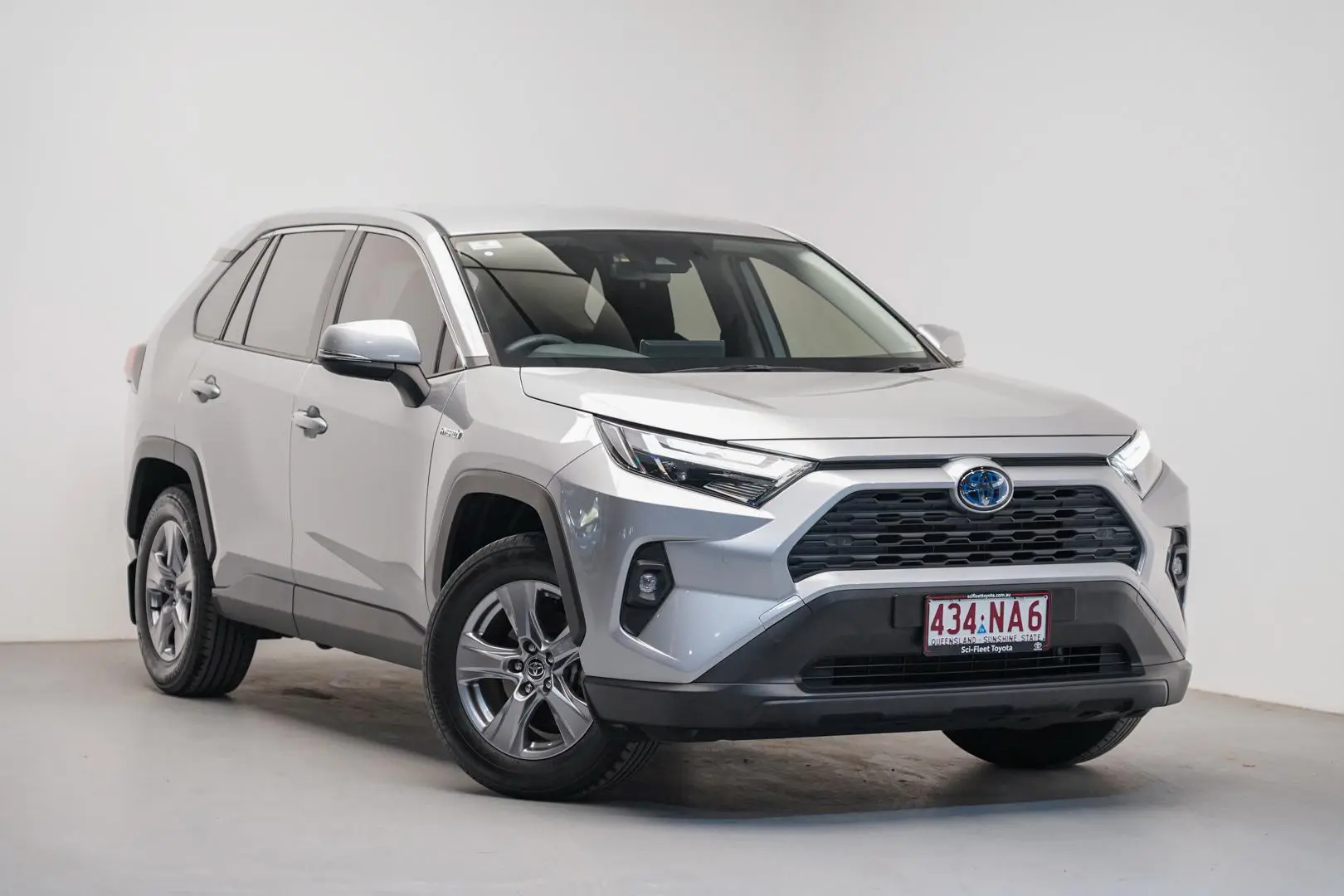 2022 Toyota RAV4 Gallery Image 1