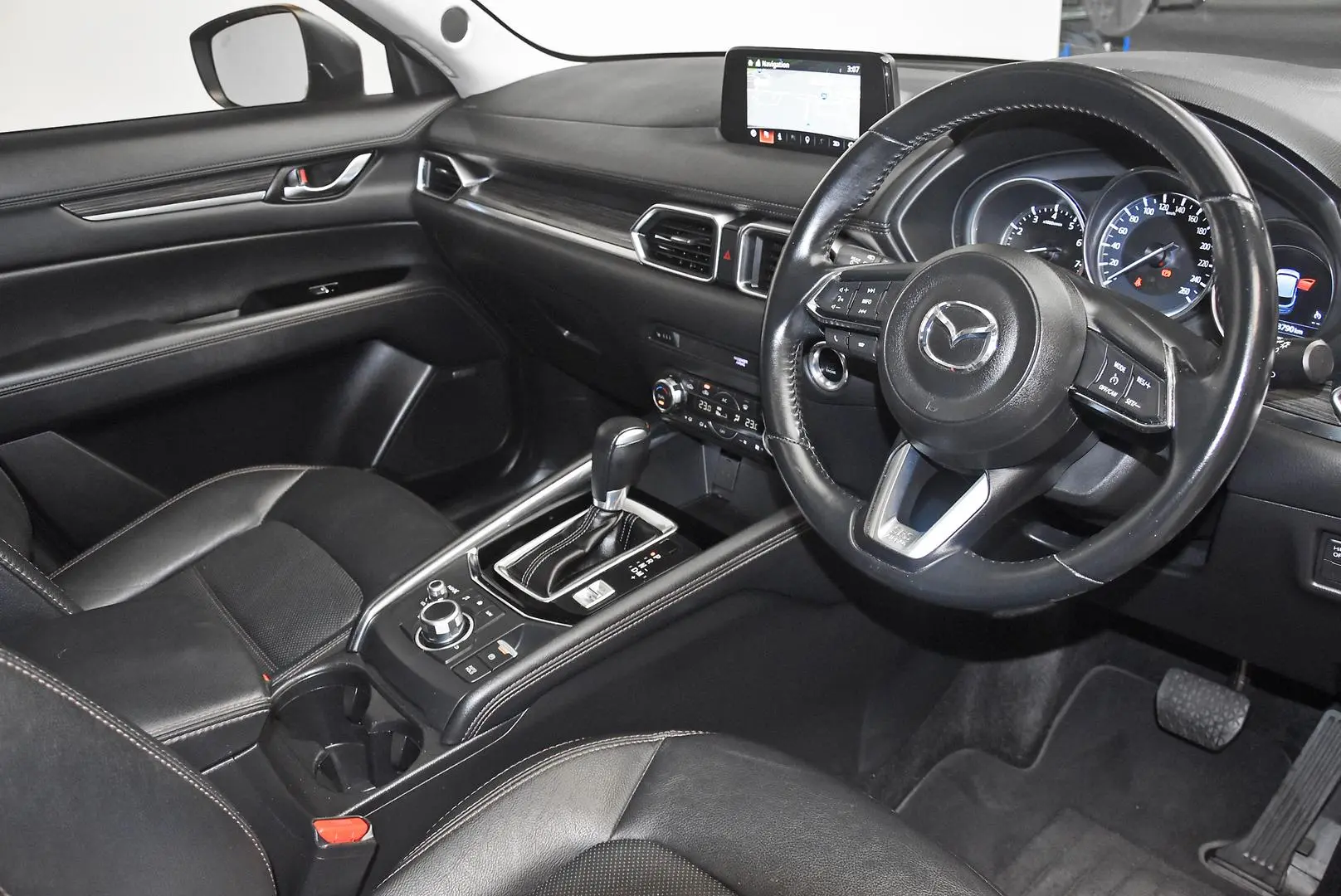 2017 Mazda CX-5 Gallery Image 8