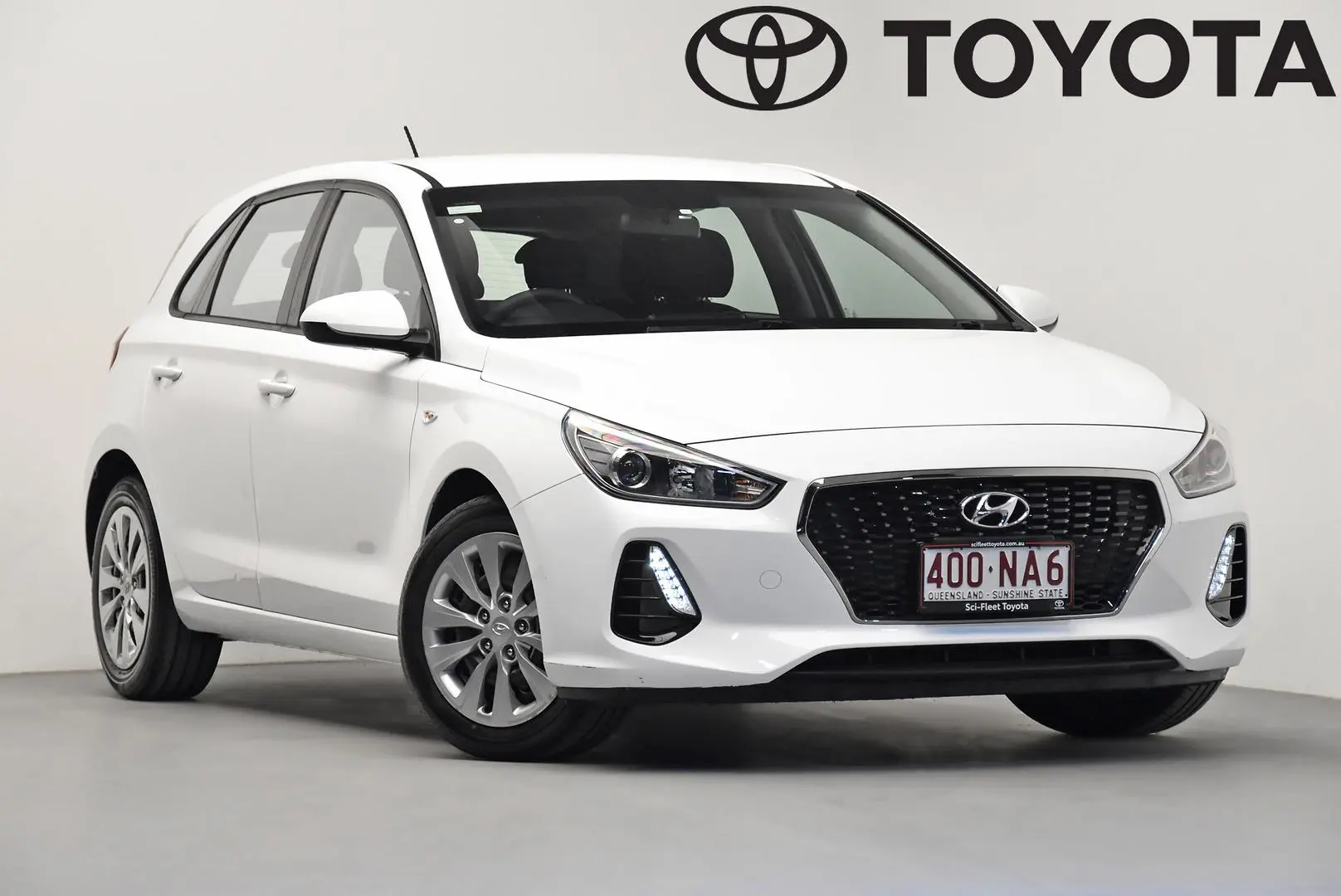 2017 Hyundai i30 Gallery Image 1