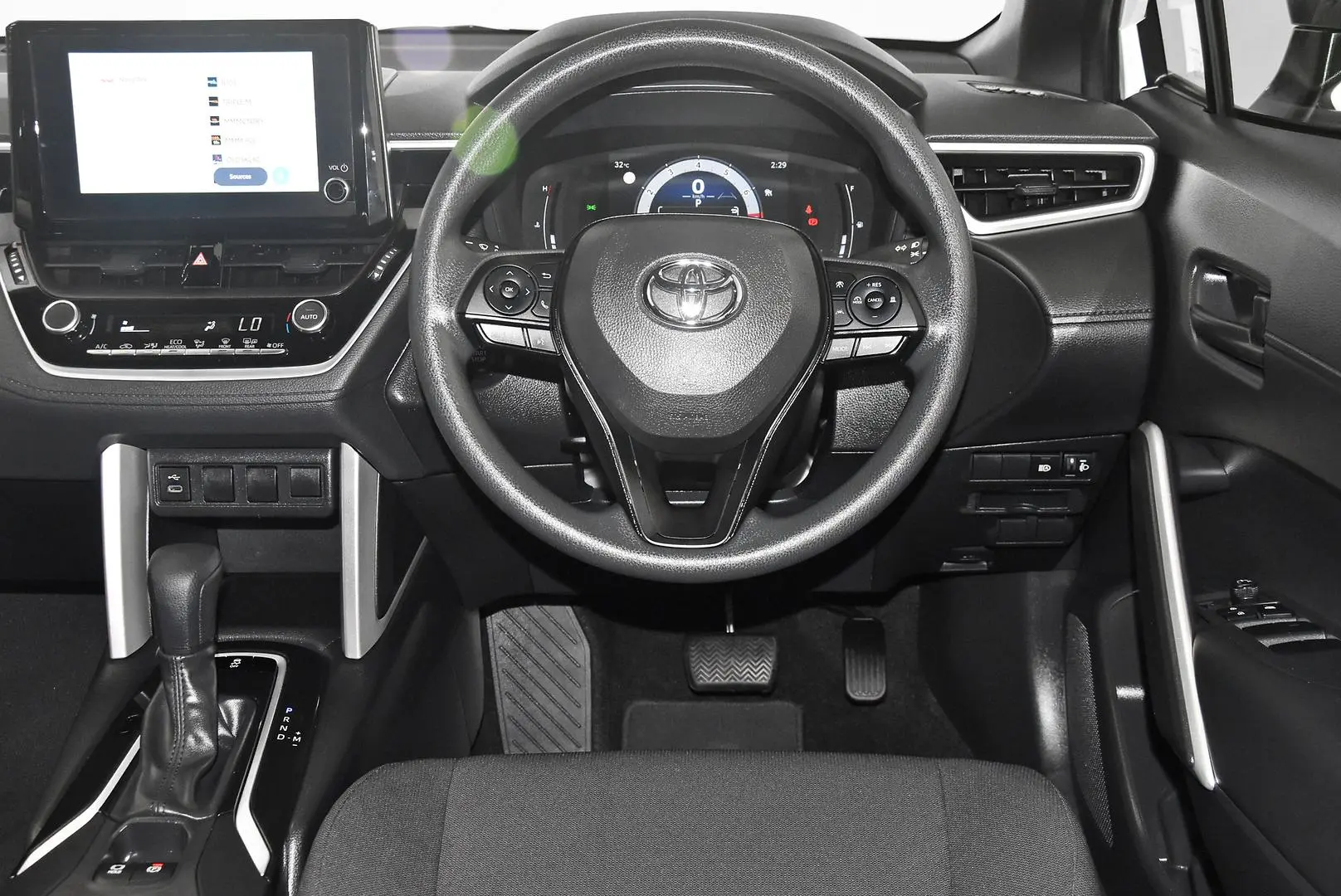 2024 Toyota Corolla Cross Gallery Image 14