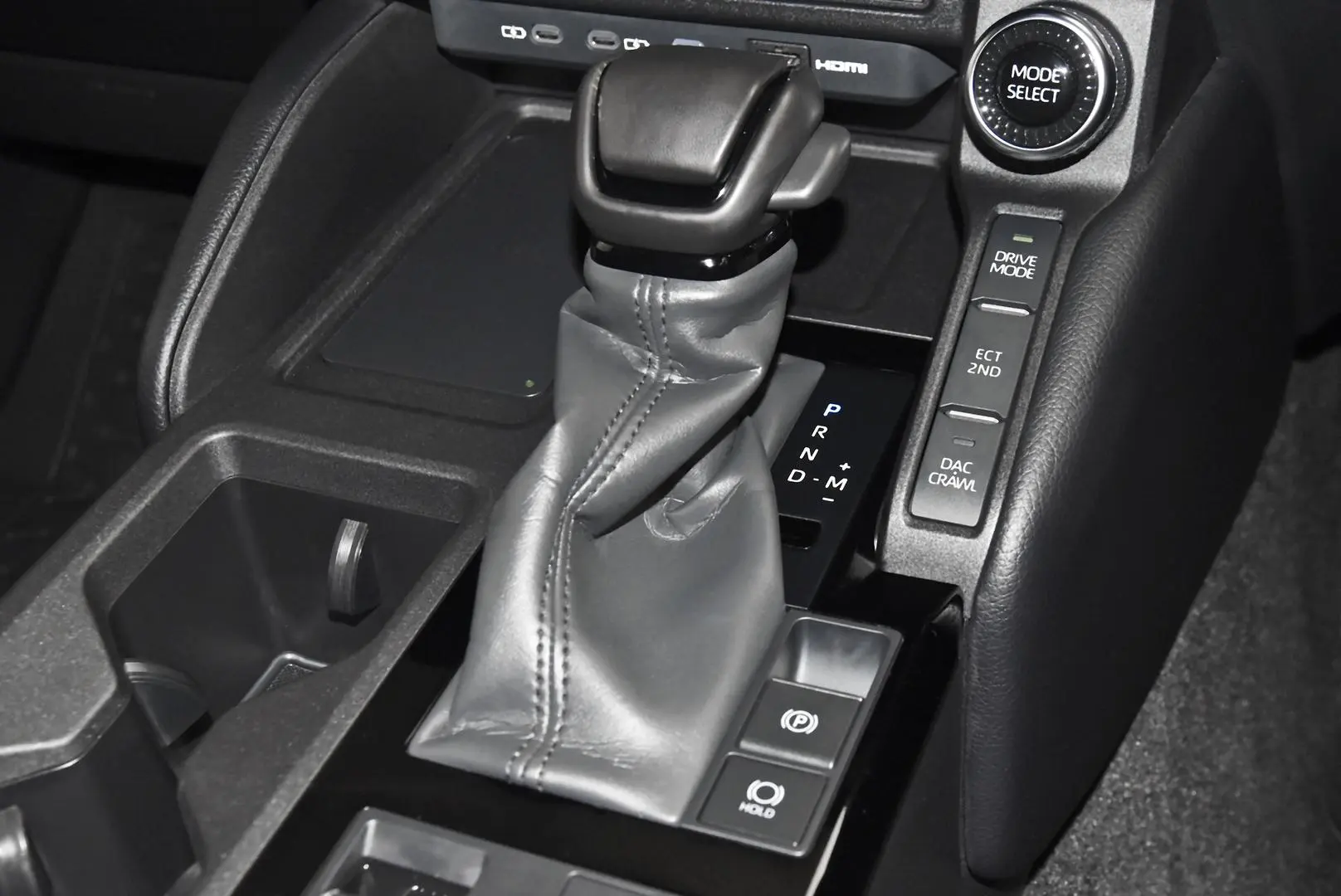 2024 Toyota Landcruiser Prado Gallery Image 13