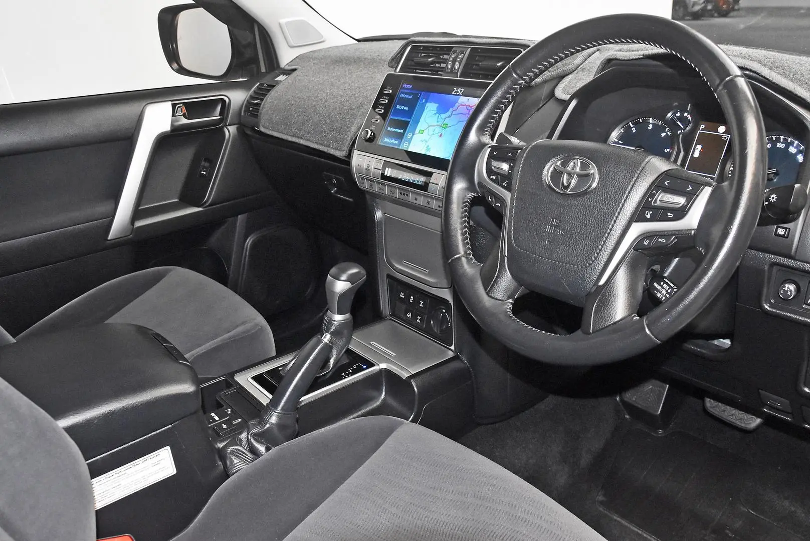 2021 Toyota Landcruiser Prado Gallery Image 7