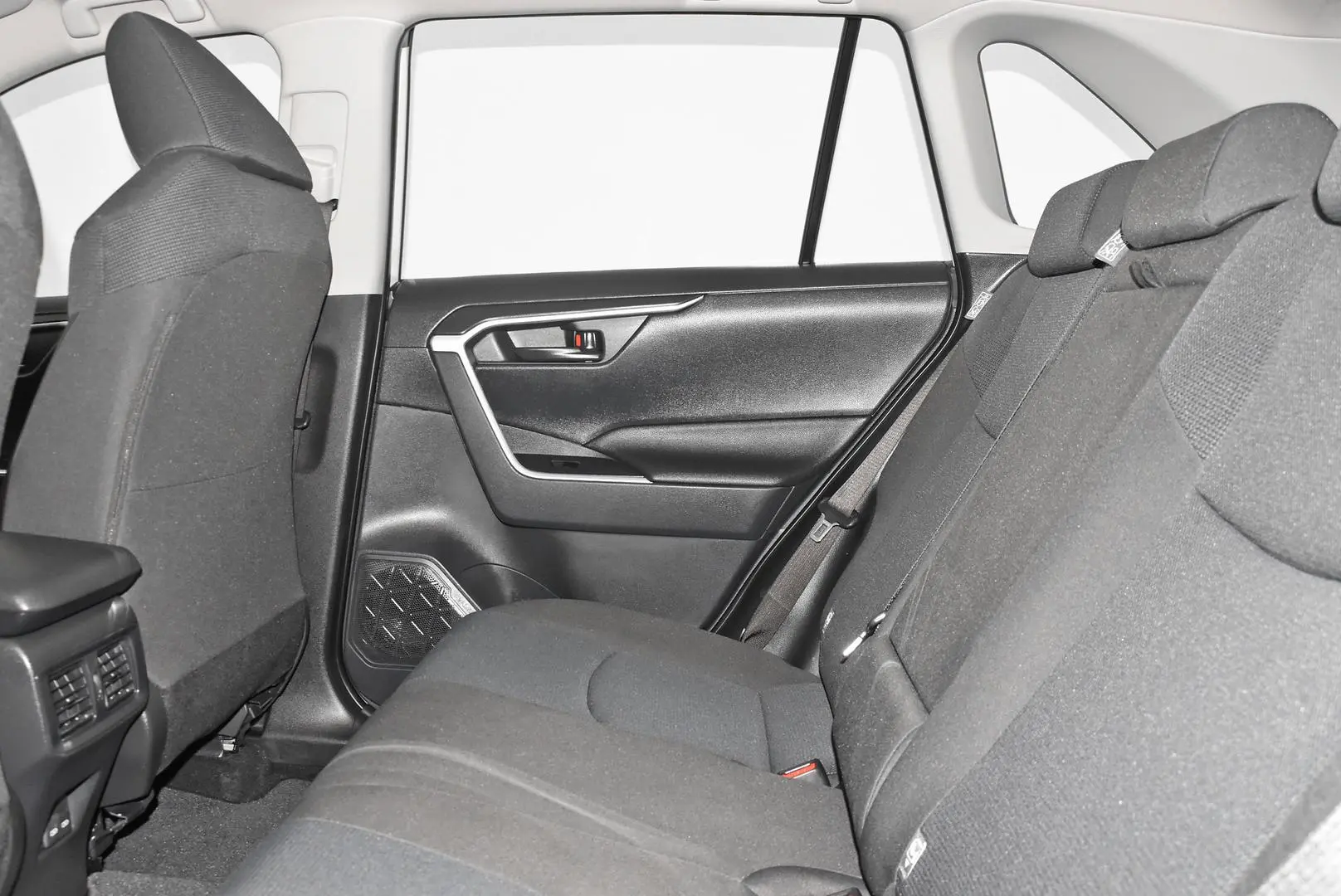 2024 Toyota RAV4 Gallery Image 16