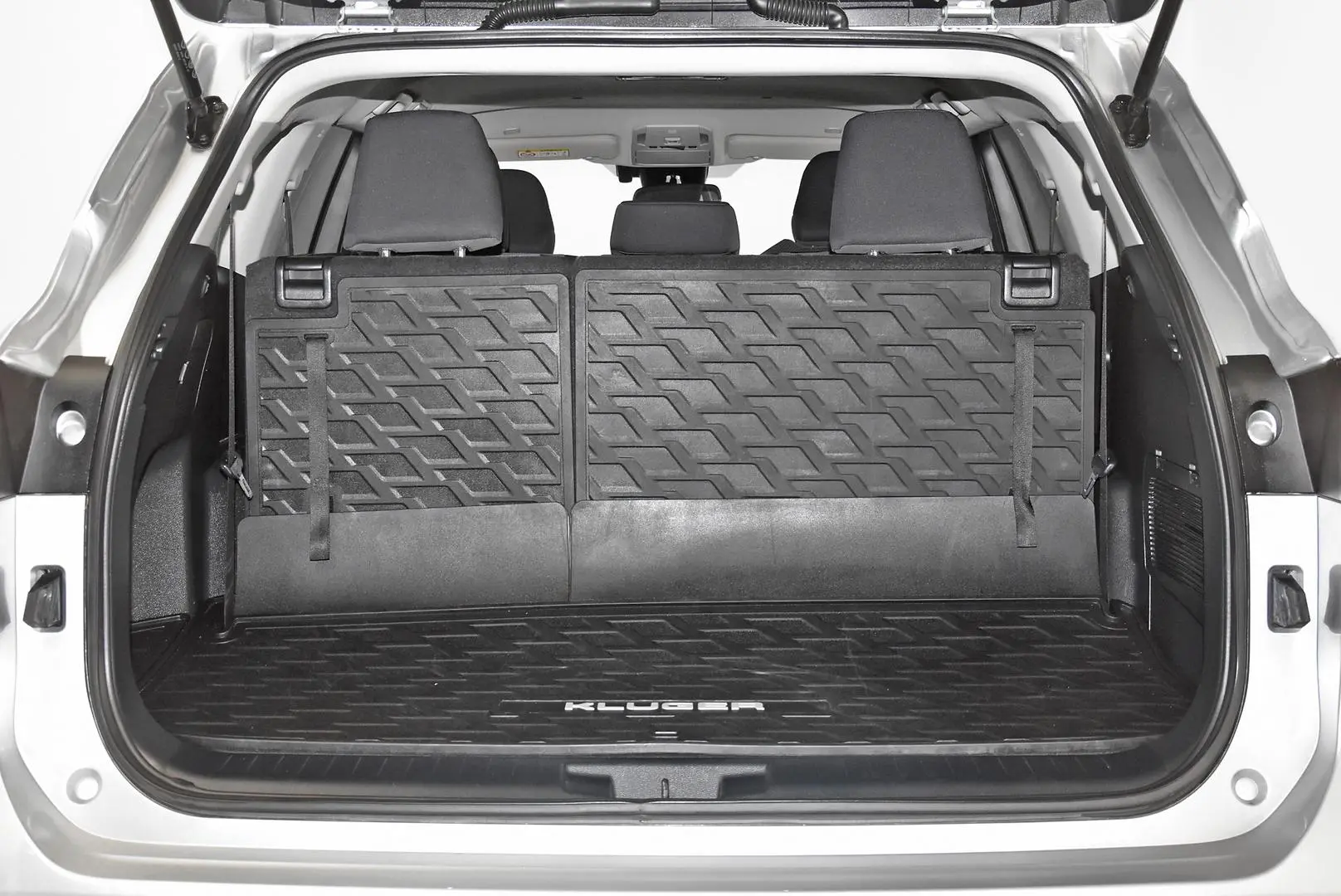 2023 Toyota Kluger Gallery Image 21