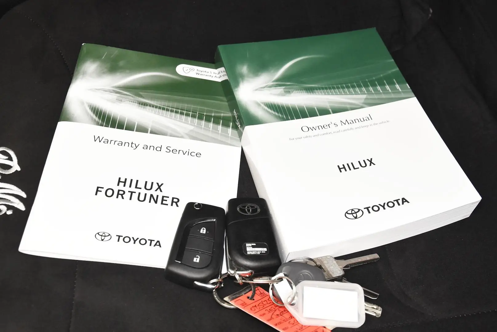 2024 Toyota Hilux Gallery Image 17